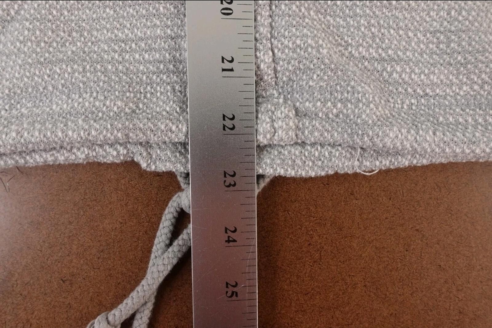 Other Maurices Women's Gray Shimmer Knit Sweater Size M / US 6-8 / IT 42-44 - 7 Thumbnail