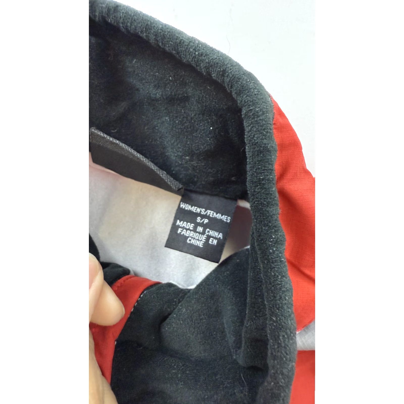 Mountain Hardwear VEST Mountain Hardwear Womens Small Red Gray Packable Lightweight Outdoor Hiking Size S / US 4 / IT 40 - 4 Thumbnail