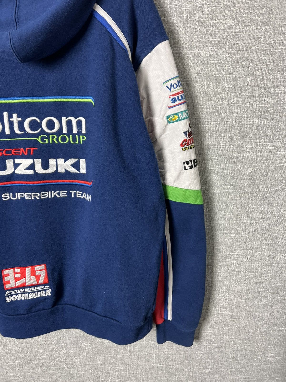 Vintage Suzuki RGSX Yoshimura World Superbike Team Racing Zip Hoodie Size US M / EU 48-50 / 2 - 22 Thumbnail