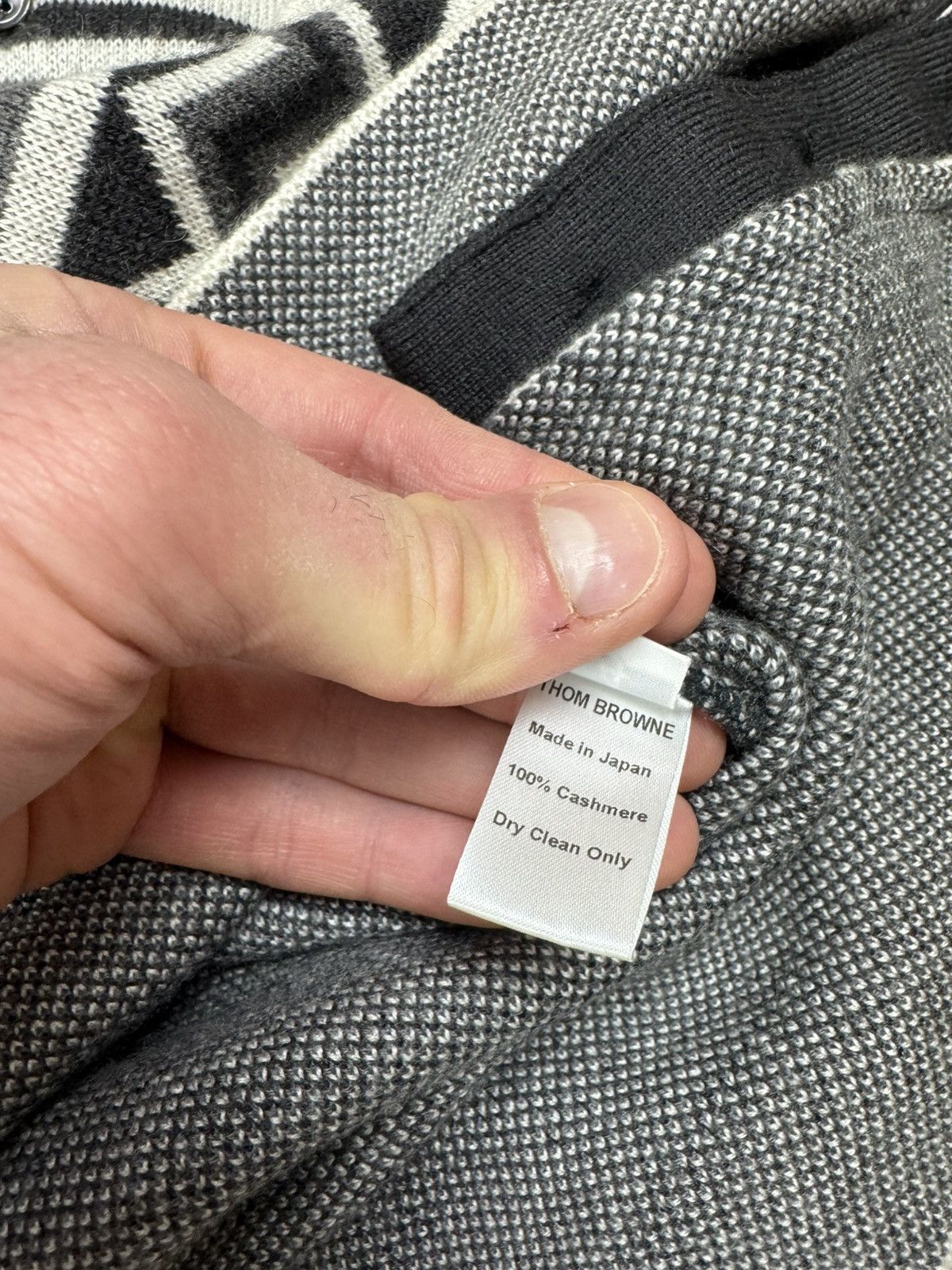 Thom Browne Thom Browne Football Jacquard Cardigan Size 4 Made in Japan Size US XL / EU 56 / 4 - 8 Thumbnail