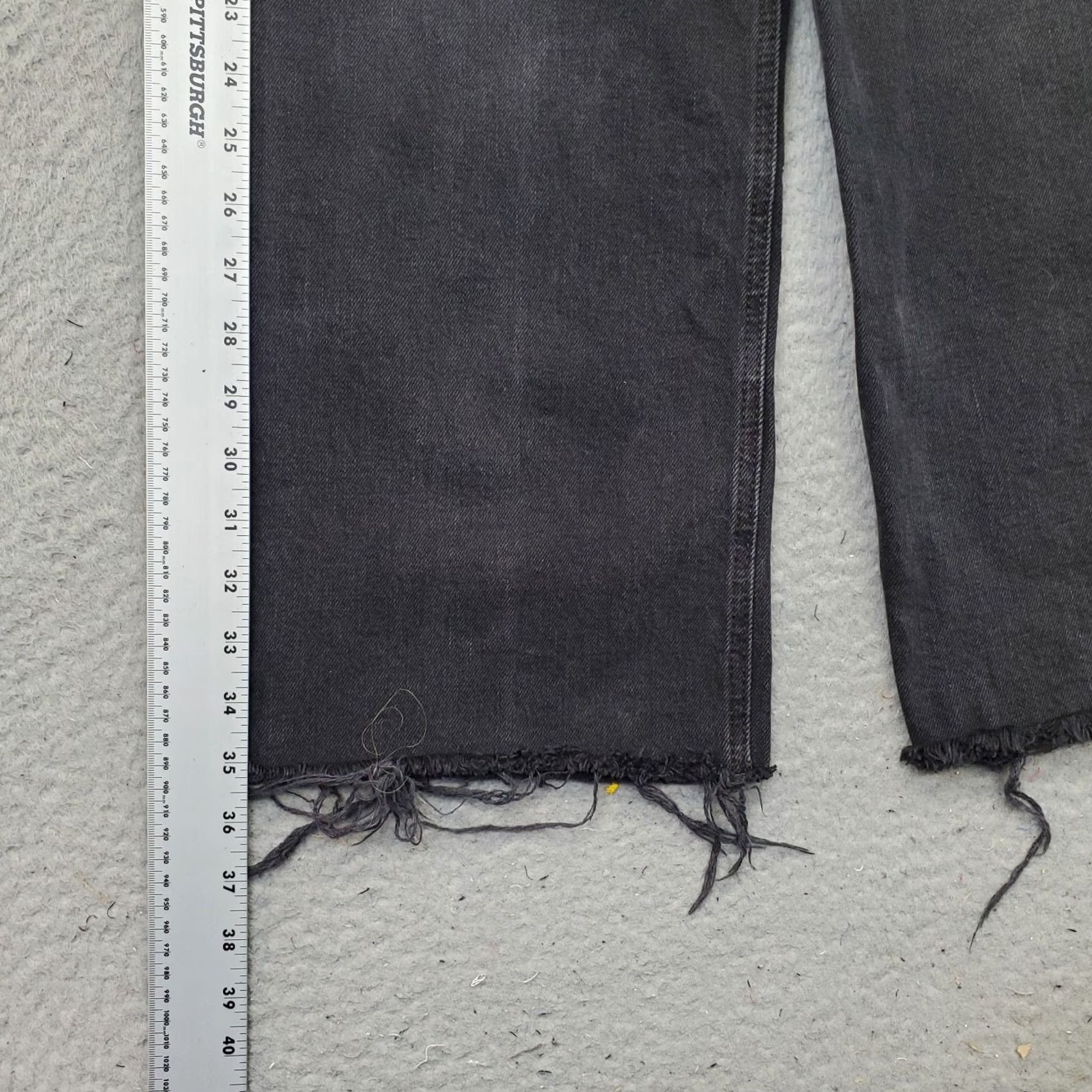 Old Navy Old Navy Jeans Womens 0 Black Denim Stretch Raw Hem Extra High Rise Wide Leg Jeans Womens 0 Black Denim Stretch Wide Leg Size 25" / US 0 / IT 36 - 3 Thumbnail
