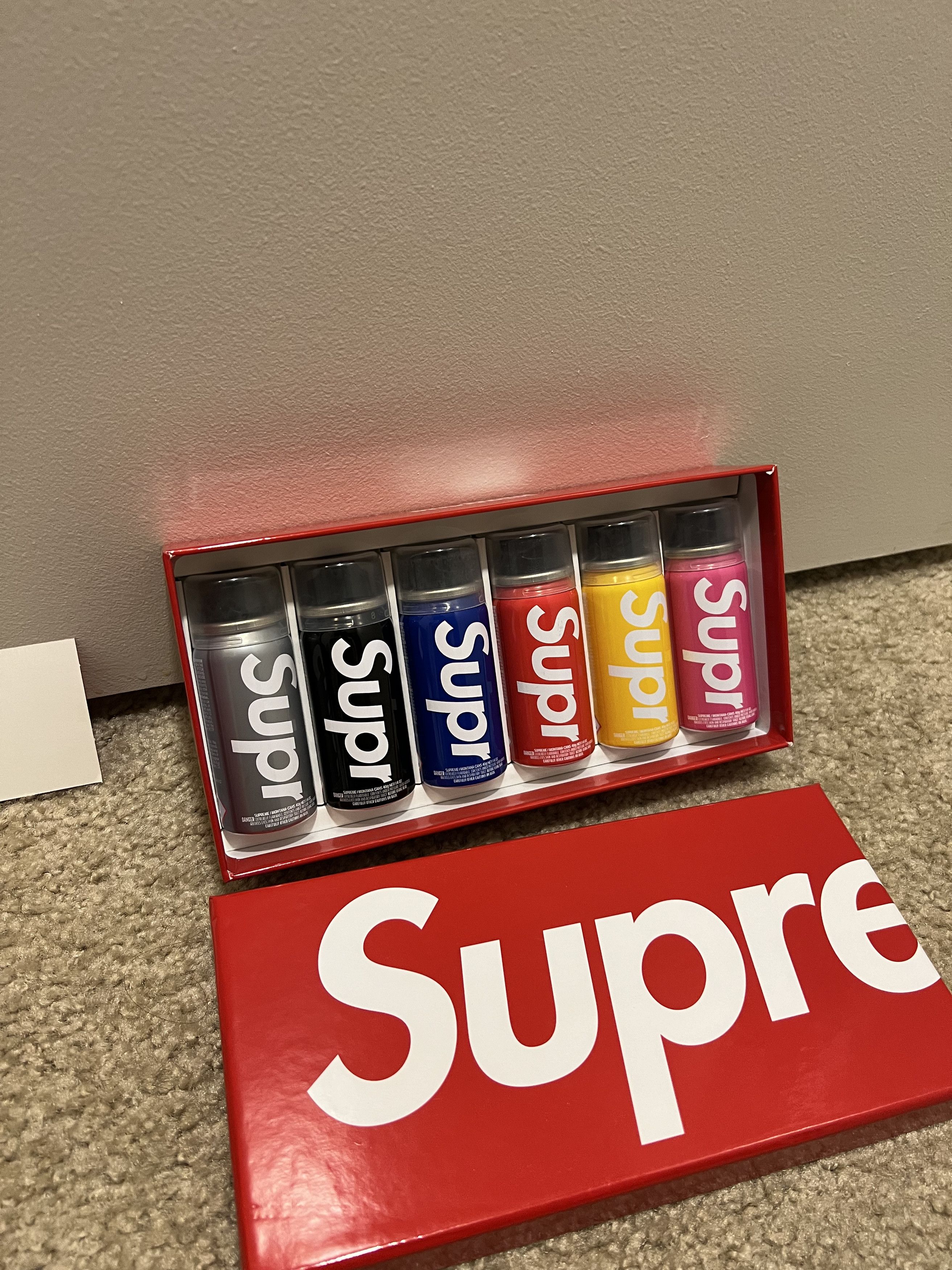 Supreme offers Montana Mini Cans