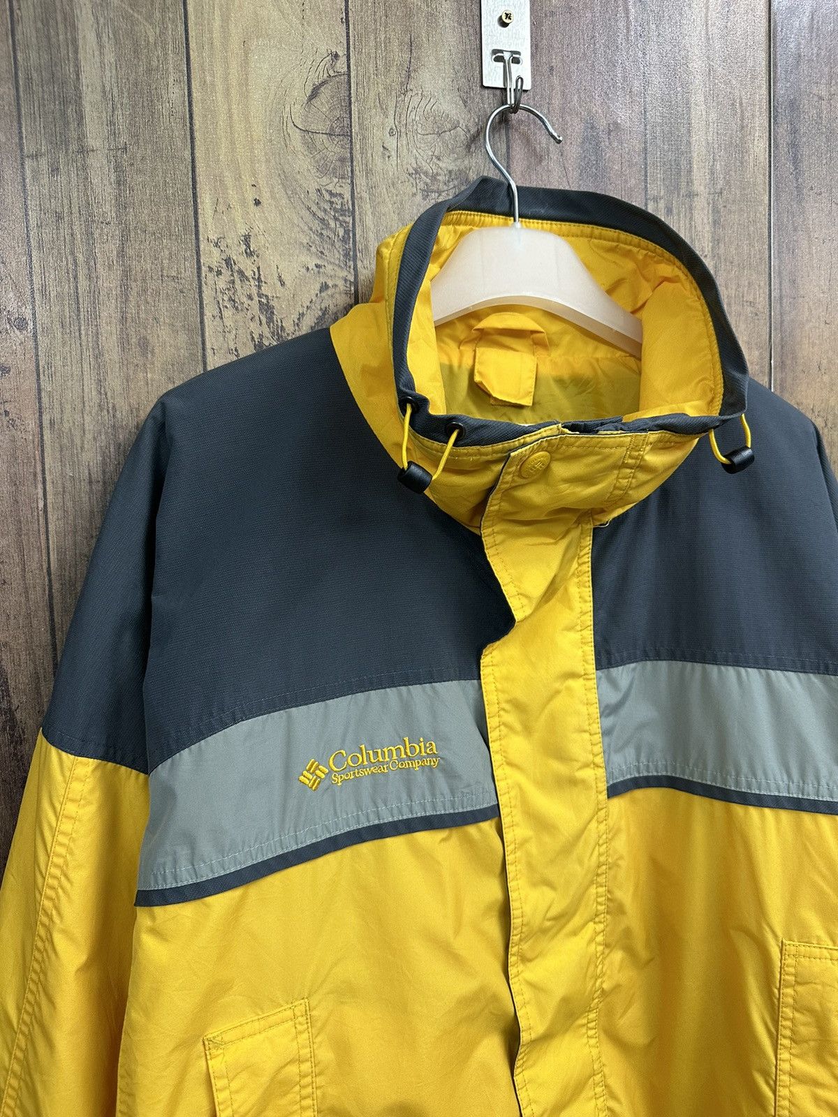 Columbia Vintage Columbia Outdoor Gopcore Jacket Z29 Size US S / EU 44-46 / 1 - 3 Thumbnail