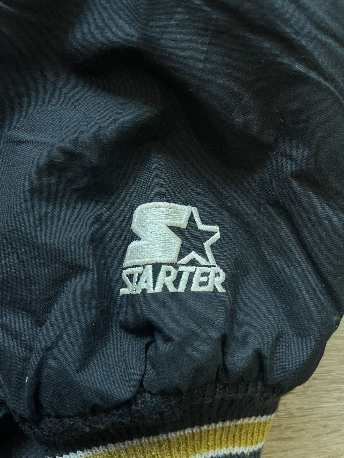 NFL × Starter × Vintage Vtg Starter New Orleans Saints Jacket Size US L / EU 52-54 / 3 - 11 Thumbnail