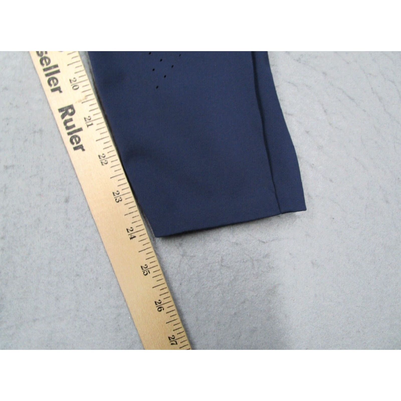 Outerknown OUTERKNOWN Women's Blue Active Leggings Medium Stretch Jogger 28x24 Microfiber Sports Size 32" / US 10 / IT 46 - 7 Thumbnail