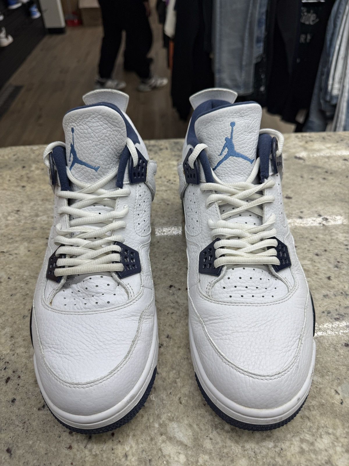 Jordan Brand Air Jordan Columbia 4s Size US 13 / EU 46 - 3 Thumbnail