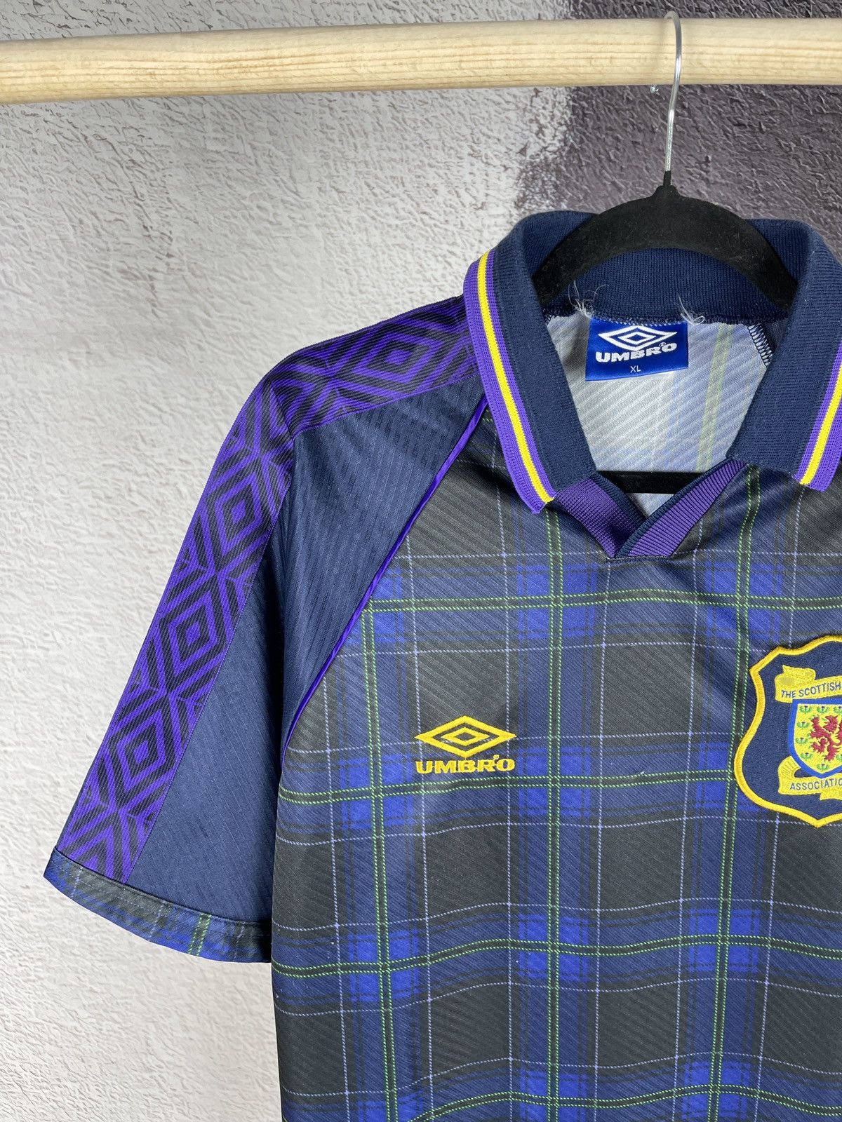 Umbro Umbro Scotland 1994 1996 home soccer jersey football shirt Size US XL / EU 56 / 4 - 3 Thumbnail
