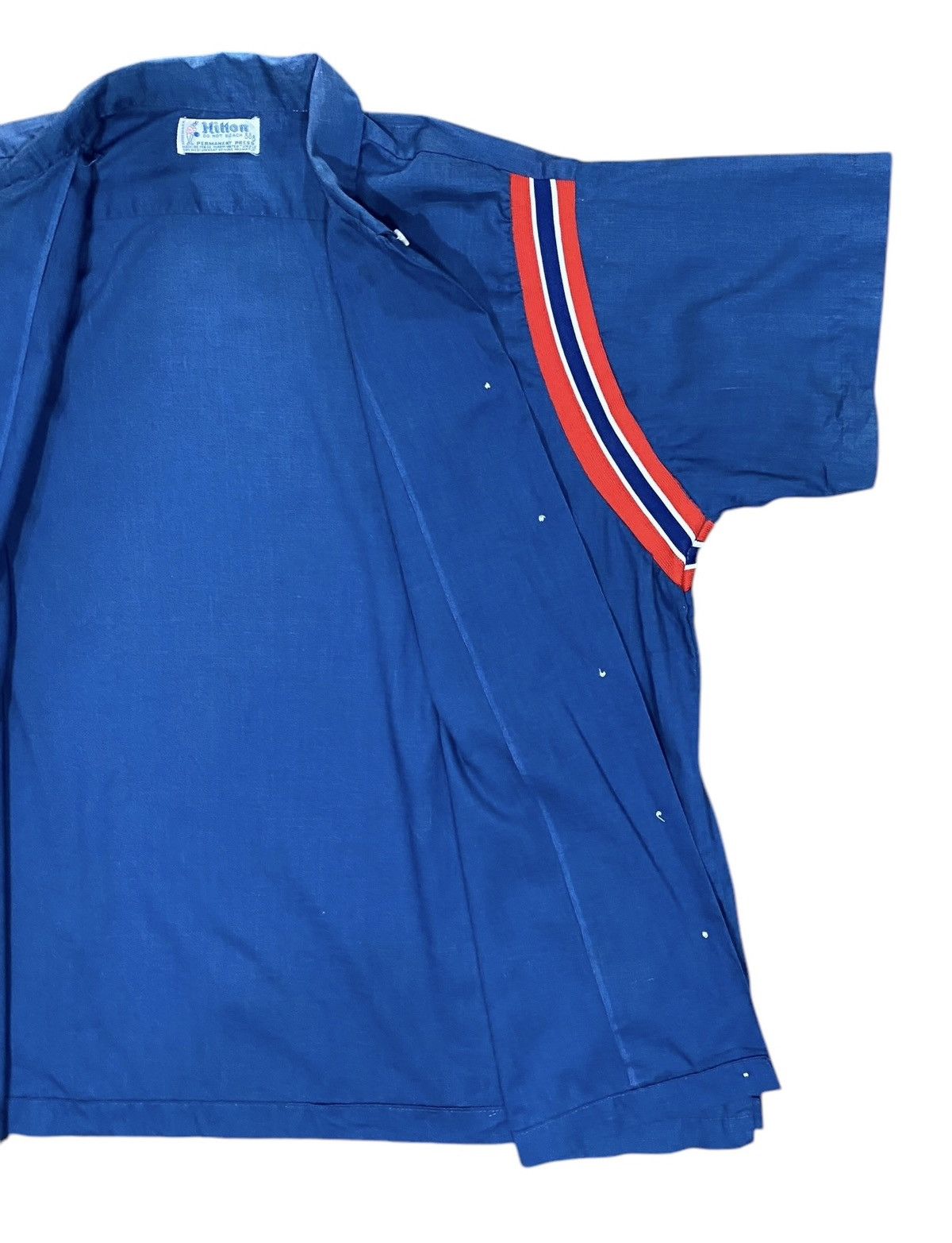 Vintage Vintage HILTON Bowling Shirt Made In Usa Size US XL / EU 56 / 4 - 8 Thumbnail