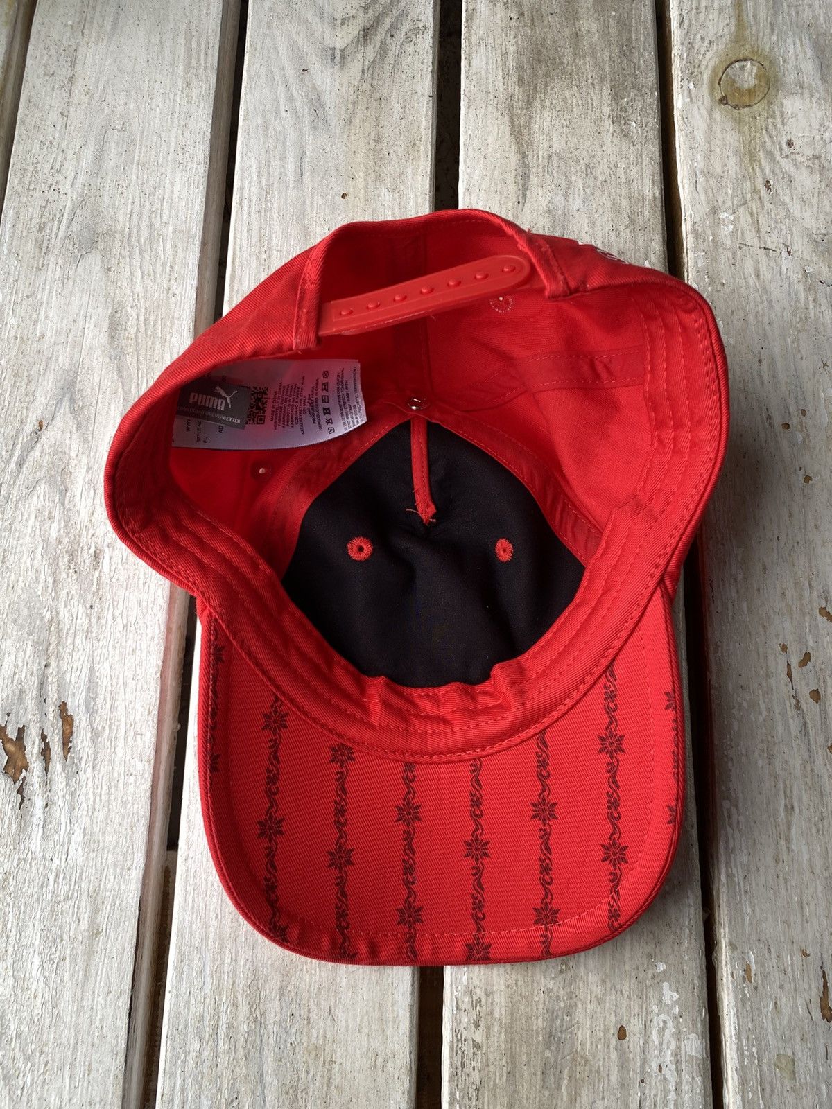 Puma 🔥Puma Swiss Soccer Team UBS Baseball Sport CAP HAT Size ONE SIZE - 5 Thumbnail