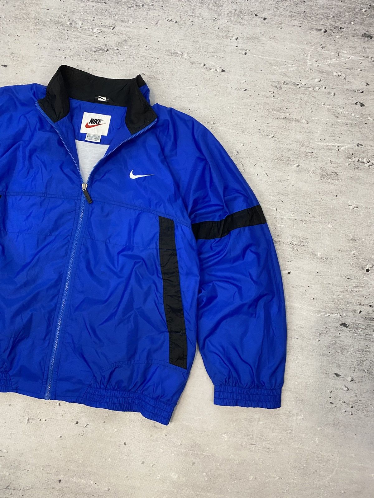 Nike VINTAGE NIKE NYLON TRACK JACKET 90s Size US L / EU 52-54 / 3 - 6 Thumbnail
