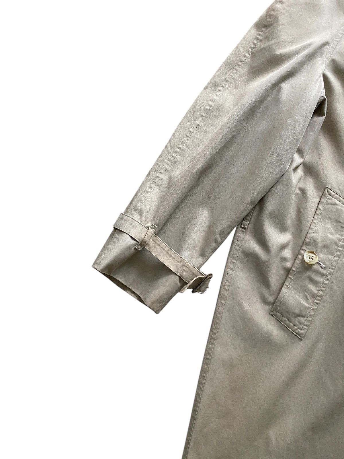 Burberry VINTAGE BURBERRY TRENCH COAT Size US L / EU 52-54 / 3 - 10 Thumbnail