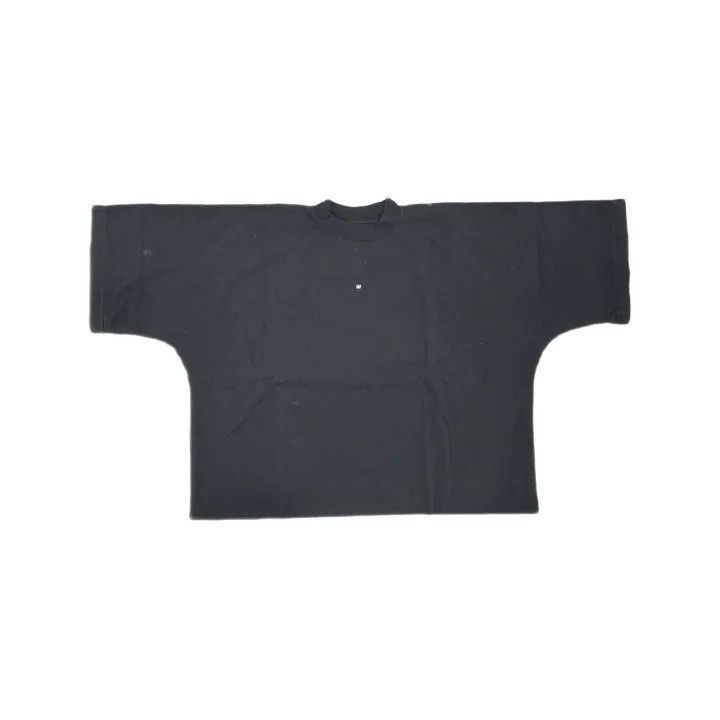 Balenciaga Balenciaga YEEZY x GAP x Balenciaga Logo Crop Tee -2507 Size US L / EU 52-54 / 3 - 2 Thumbnail