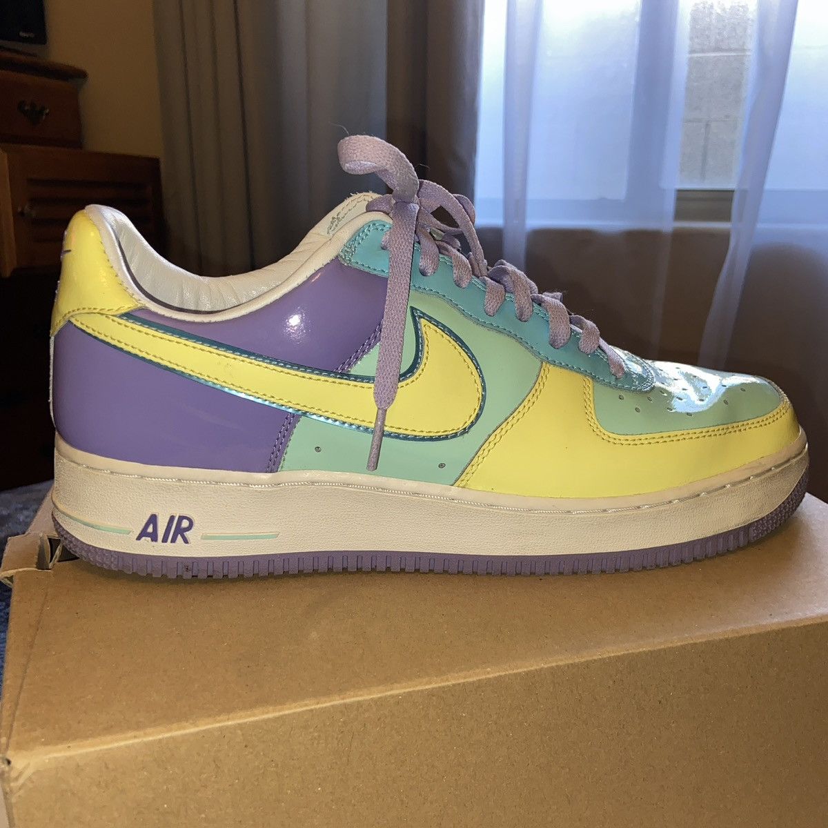 Nike Nike Air Force 1 Low Easter Egg 2006 Size US 10 / EU 43 - 4 Thumbnail
