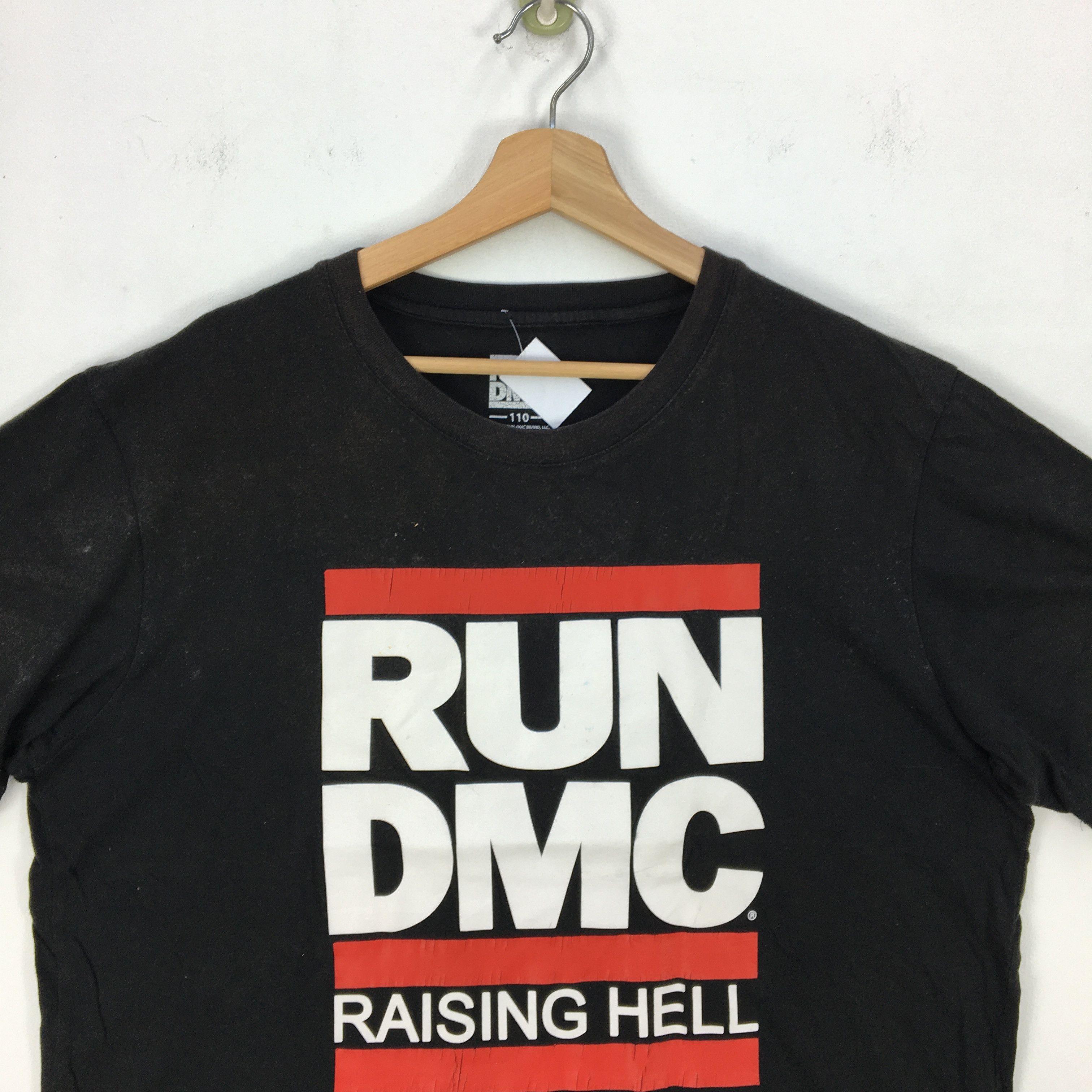 Rap Tees Vintage Run DMC T-Shirt Crewneck Rap Hip Hop Crewneck Tees Size US L / EU 52-54 / 3 - 3 Thumbnail