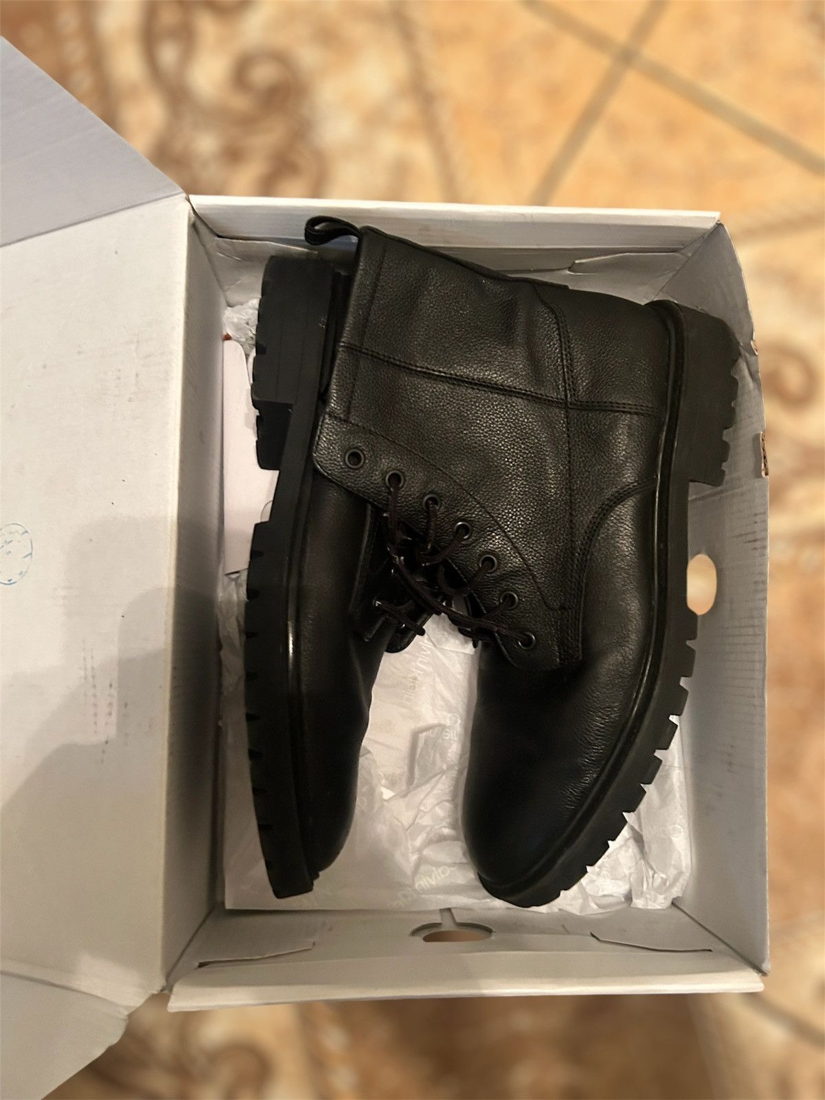 Calvin Klein Calvin Klein Men's Lealin Lace-Up Lug Sole Boots Size US 10 / EU 43 - 3 Thumbnail