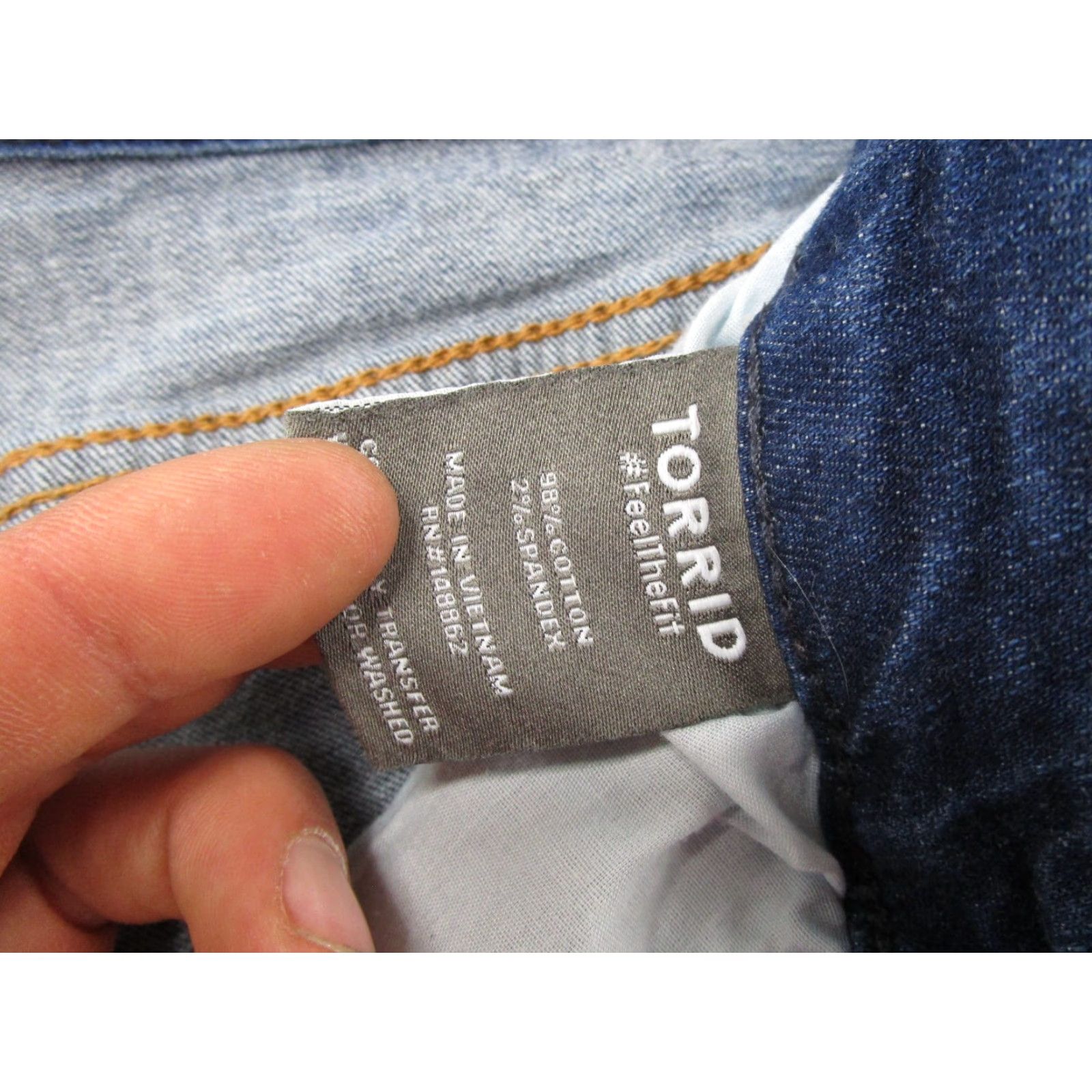 Torrid Torrid Boyfriend Jeans Size 14 Blue Denim Stretch Mid Rise 5-Pocket Womens Jeans Size 36" / US 14 / IT 50 - 5 Thumbnail