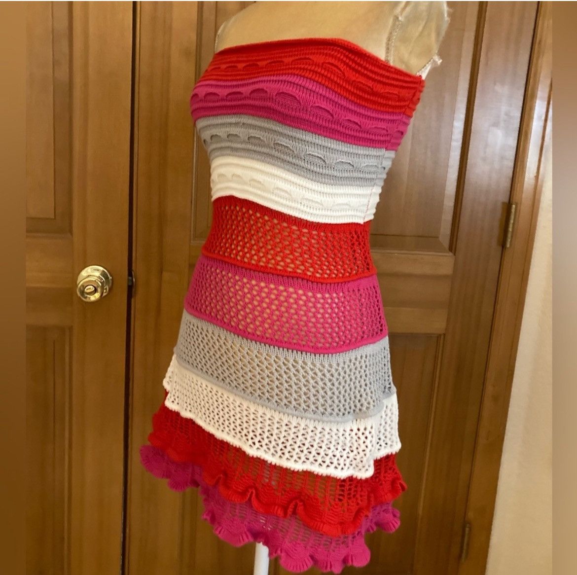 Designer × Other NWT, Lavishly Paris Women’s Crochet Beach Dress Size S / US 4 / IT 40 - 9 Thumbnail