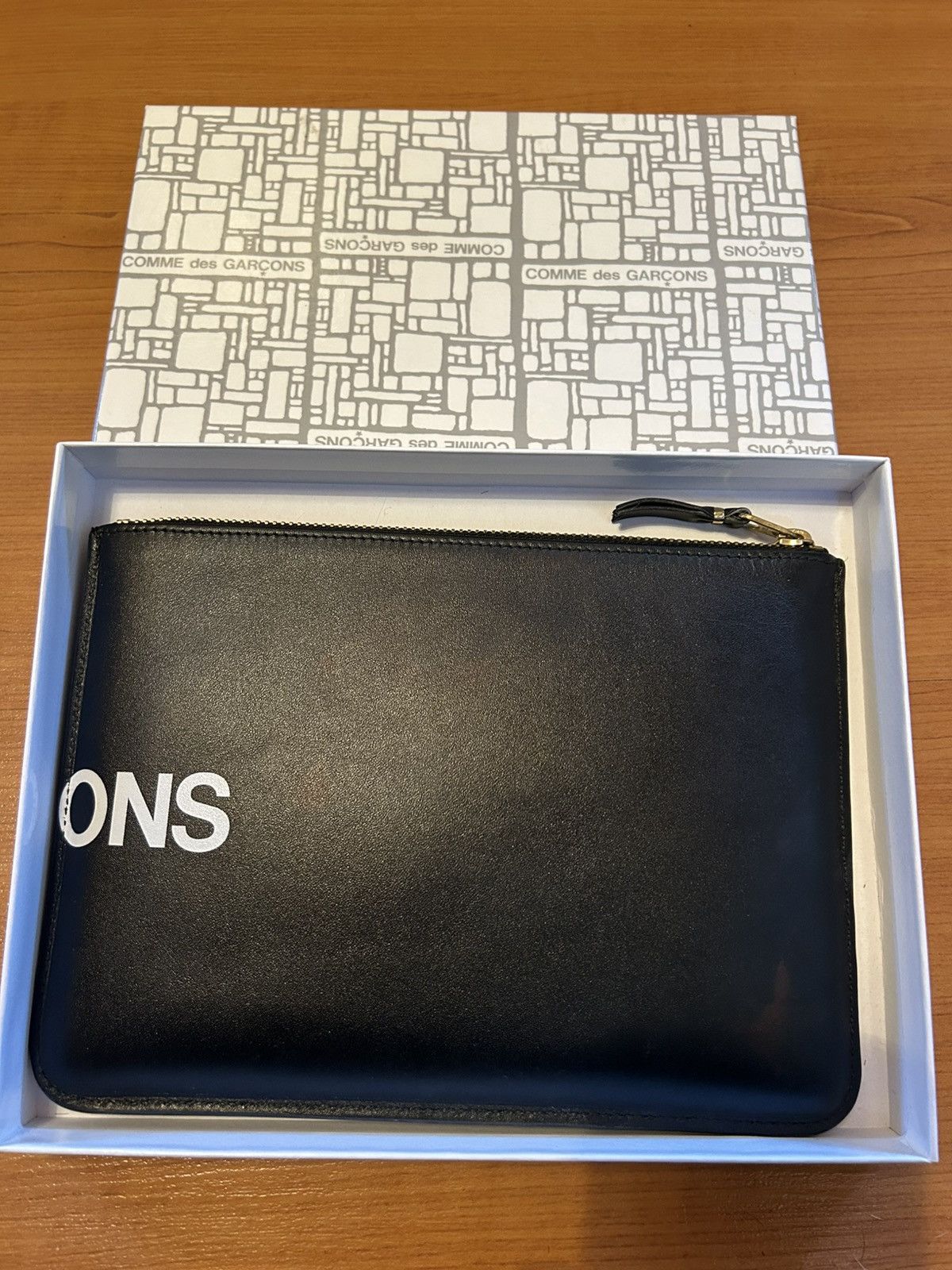 Comme des Garcons Comme Des Garçons Clutch Size ONE SIZE - 2 Thumbnail