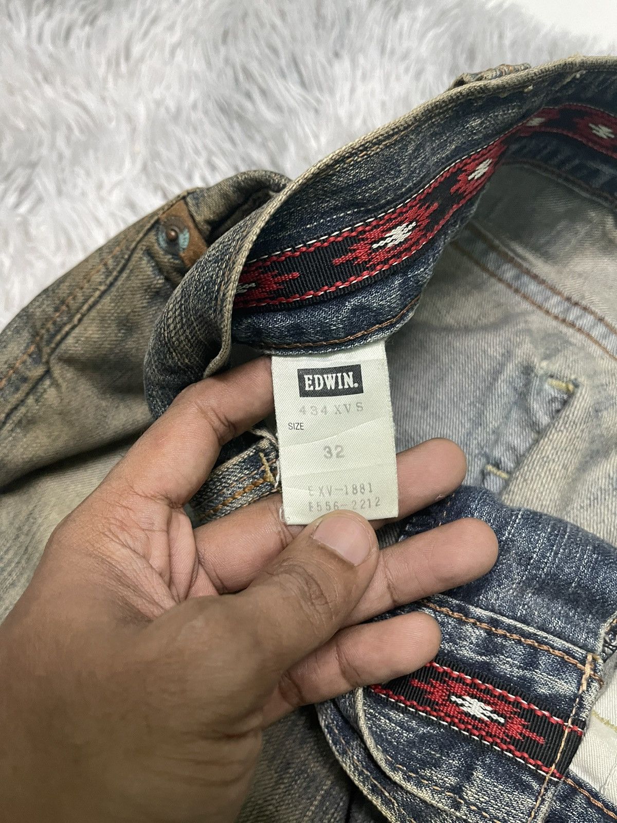 Edwin VINTAGE EDWIN EXCLUSIVE VINTAGE RARE DISTRESSED Size US 33 - 10 Thumbnail