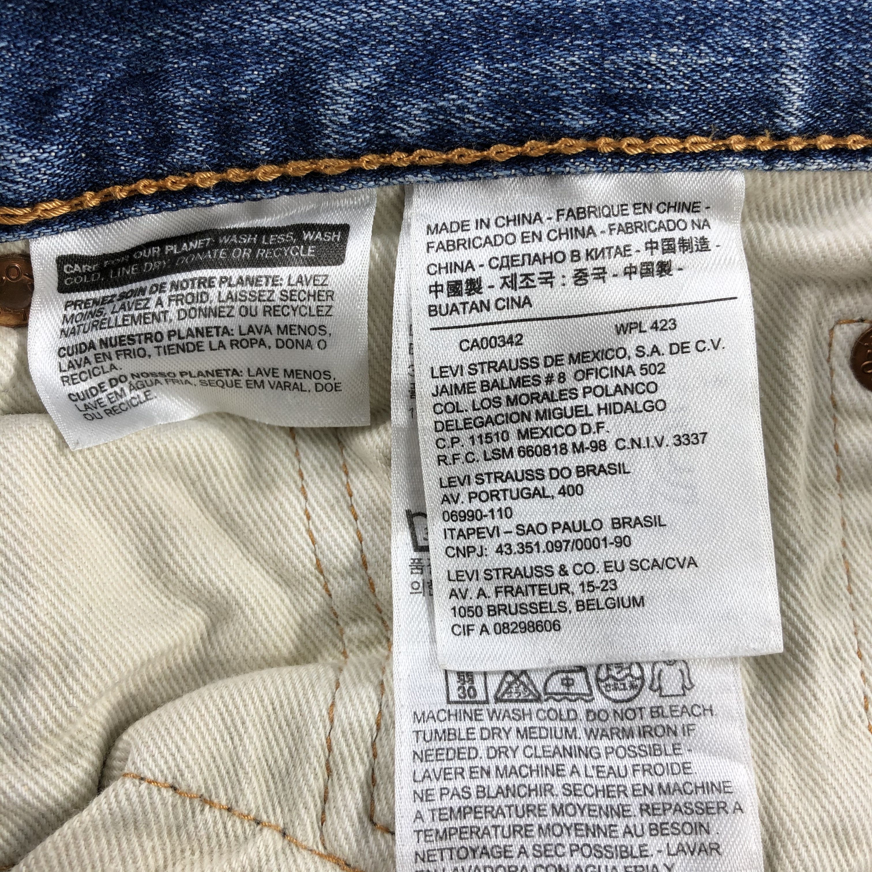 Levi's Vintage Light Wash Levis 551 Jeans-J1883 Size US 32 / EU 48 - 10 Thumbnail