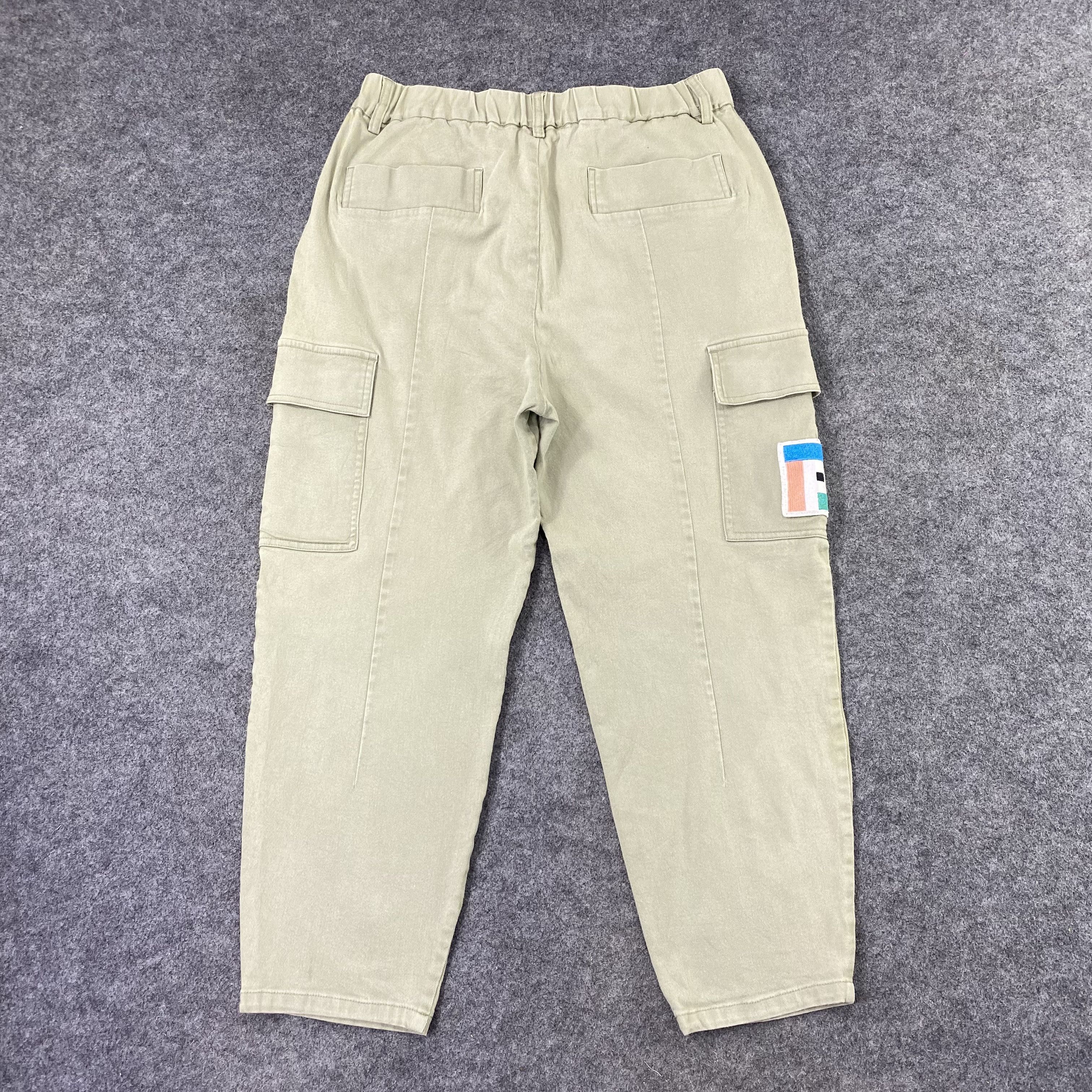 Japanese Brand Person's 3q Cargo Pants -C020 Size US 29 - 2 Thumbnail