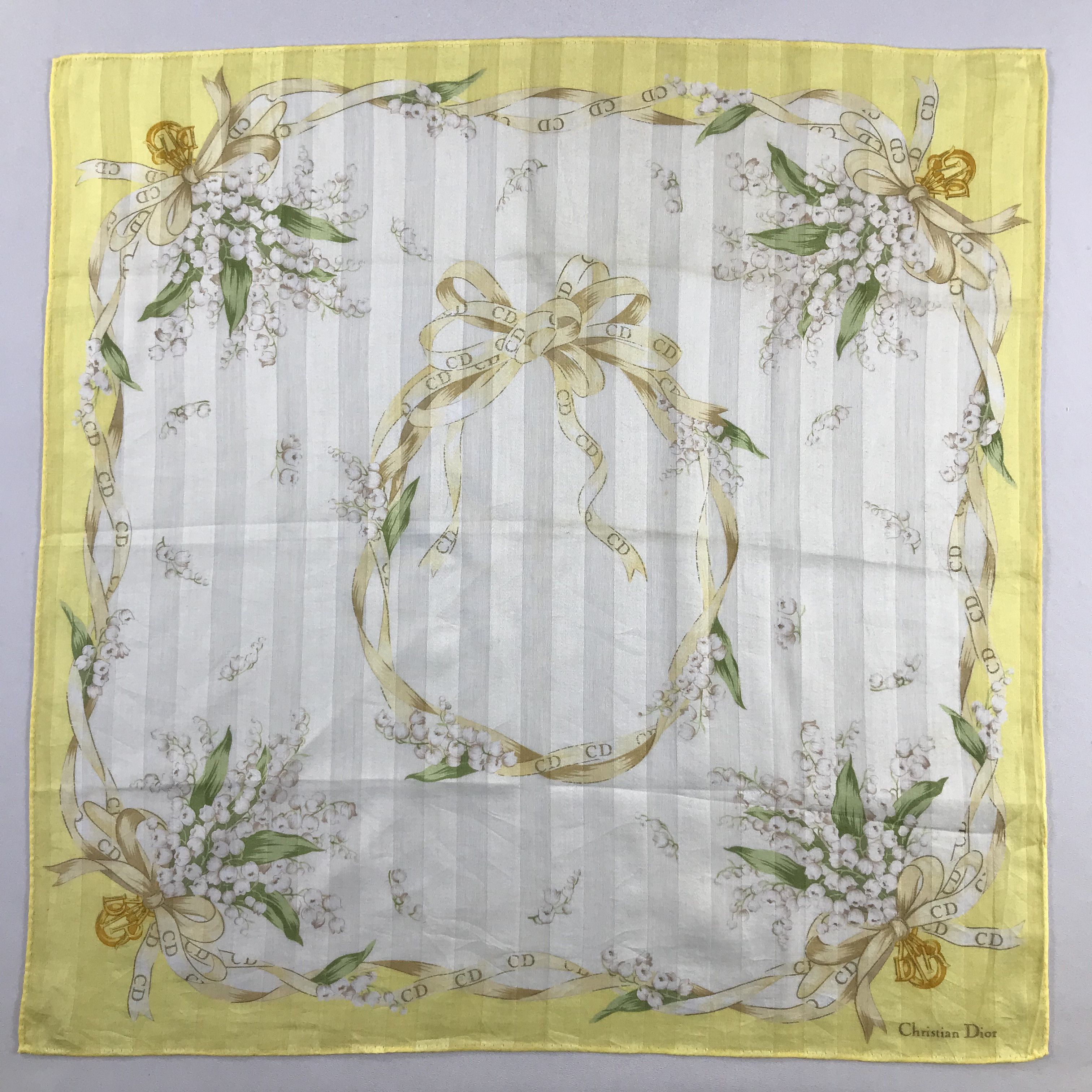 Vintage ChRIStian DioR Handkerchief / Bandana / Neckerchief C584 Size ONE SIZE - 3 Thumbnail