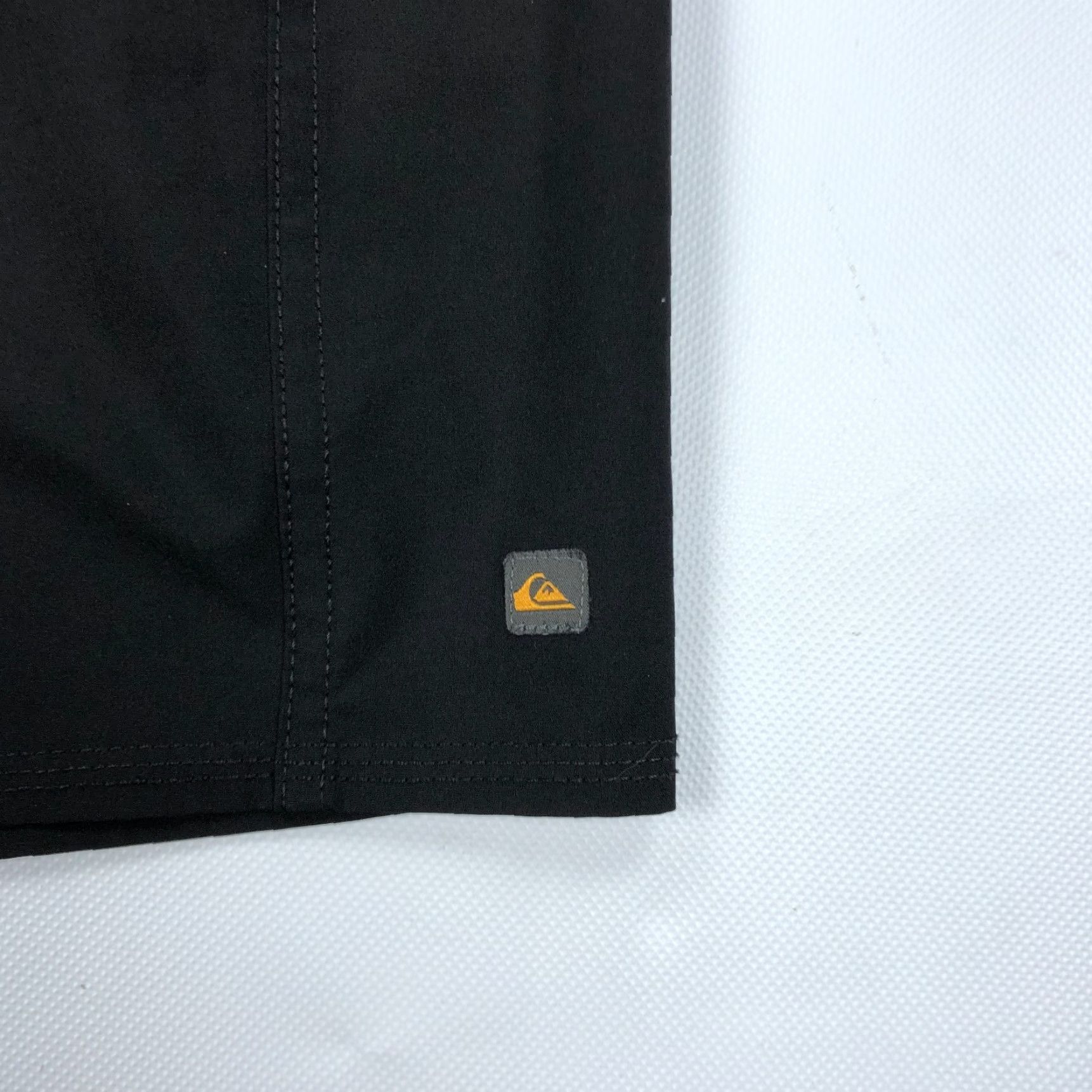 Quiksilver Quiksilver Board Shorts Mens 38 Solid Black Cargo Swim Surf Size US 38 / EU 54 - 3 Thumbnail