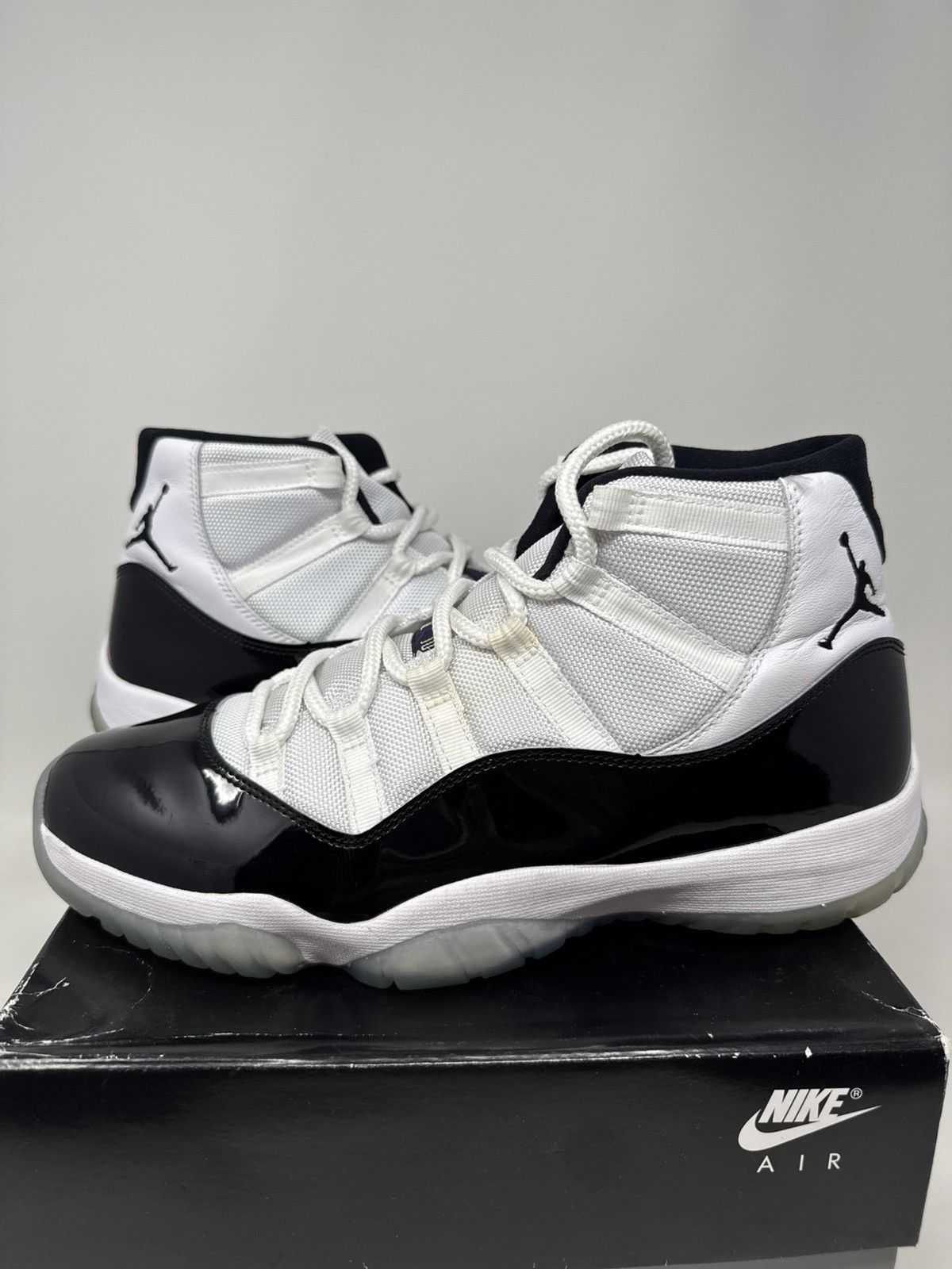 NIKE Air Jordan 11 Retro Concord 2018年 Nike Air Jordan 11 Retro 