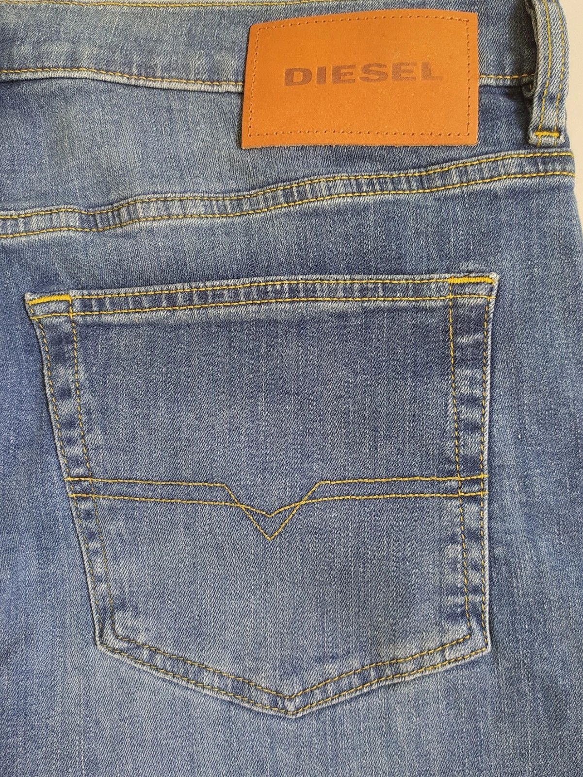 Diesel Diesel D-LUSTER L.30 MENS JEANS T/9945 Size US 33 - 9 Thumbnail