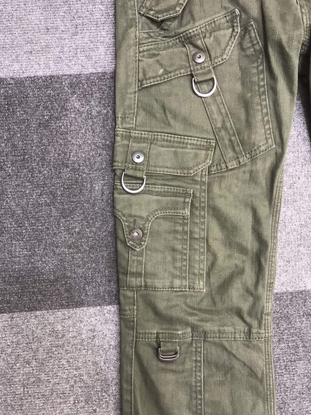 Japanese Brand Unisex HIDEAWAYS FLARE Multipockets Pant Size US 31 - 5 Thumbnail