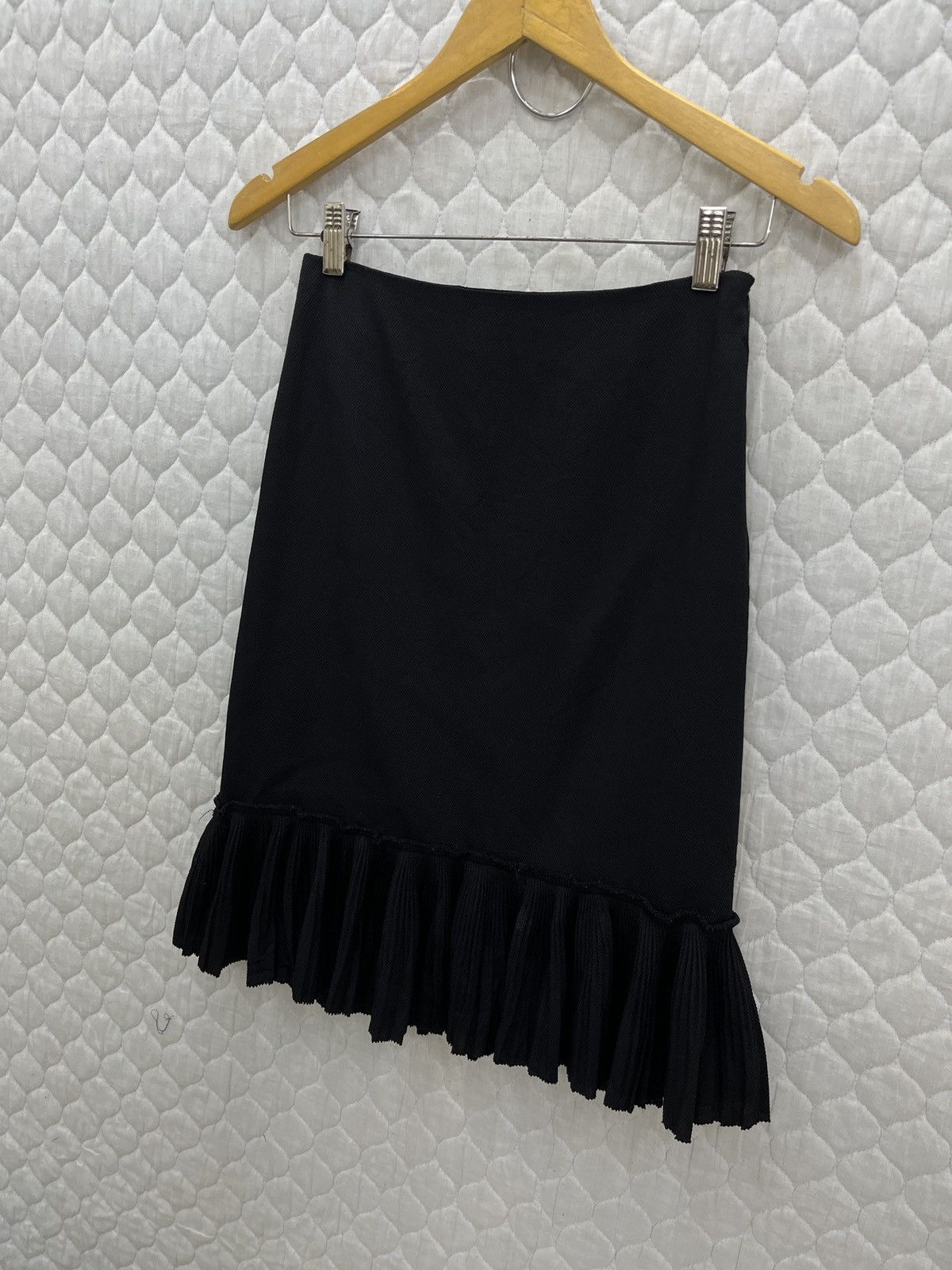 Jean Paul Gaultier 🔥🔥🔥ARCHIVE JEAN PAUL GAULTIER FEMME BLACK SKIRTS Size 25" / US 0 / IT 36 - 3 Thumbnail