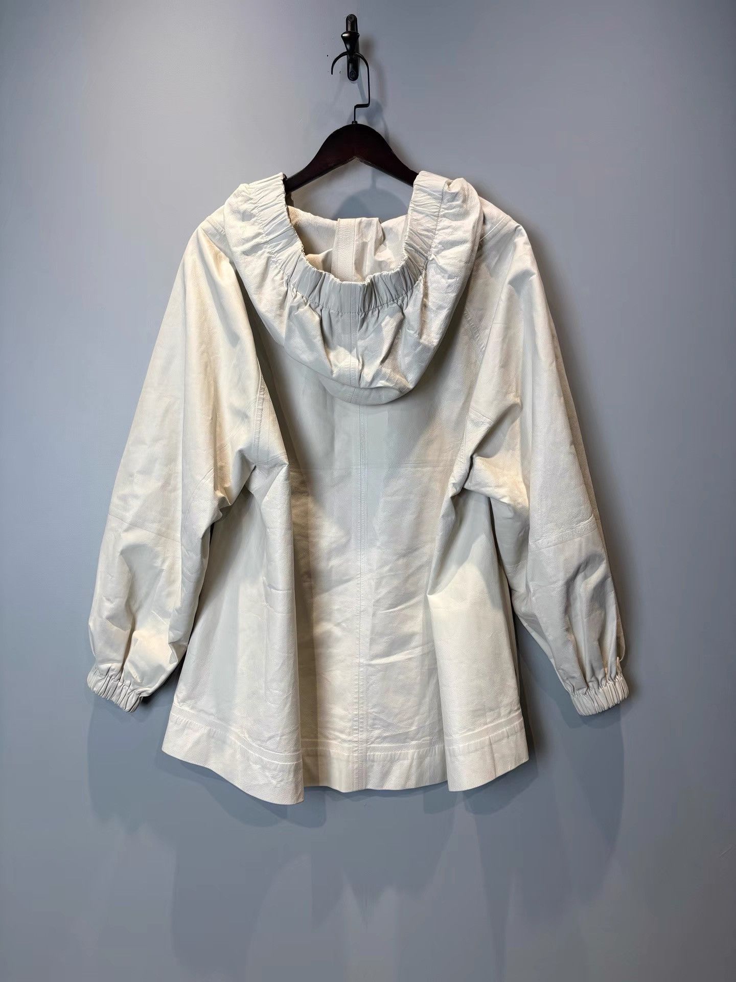 Celine Celine White Leather Hooded Coat 2018 FW Runway K36 Size XS / US 0-2 / IT 36-38 - 2 Thumbnail