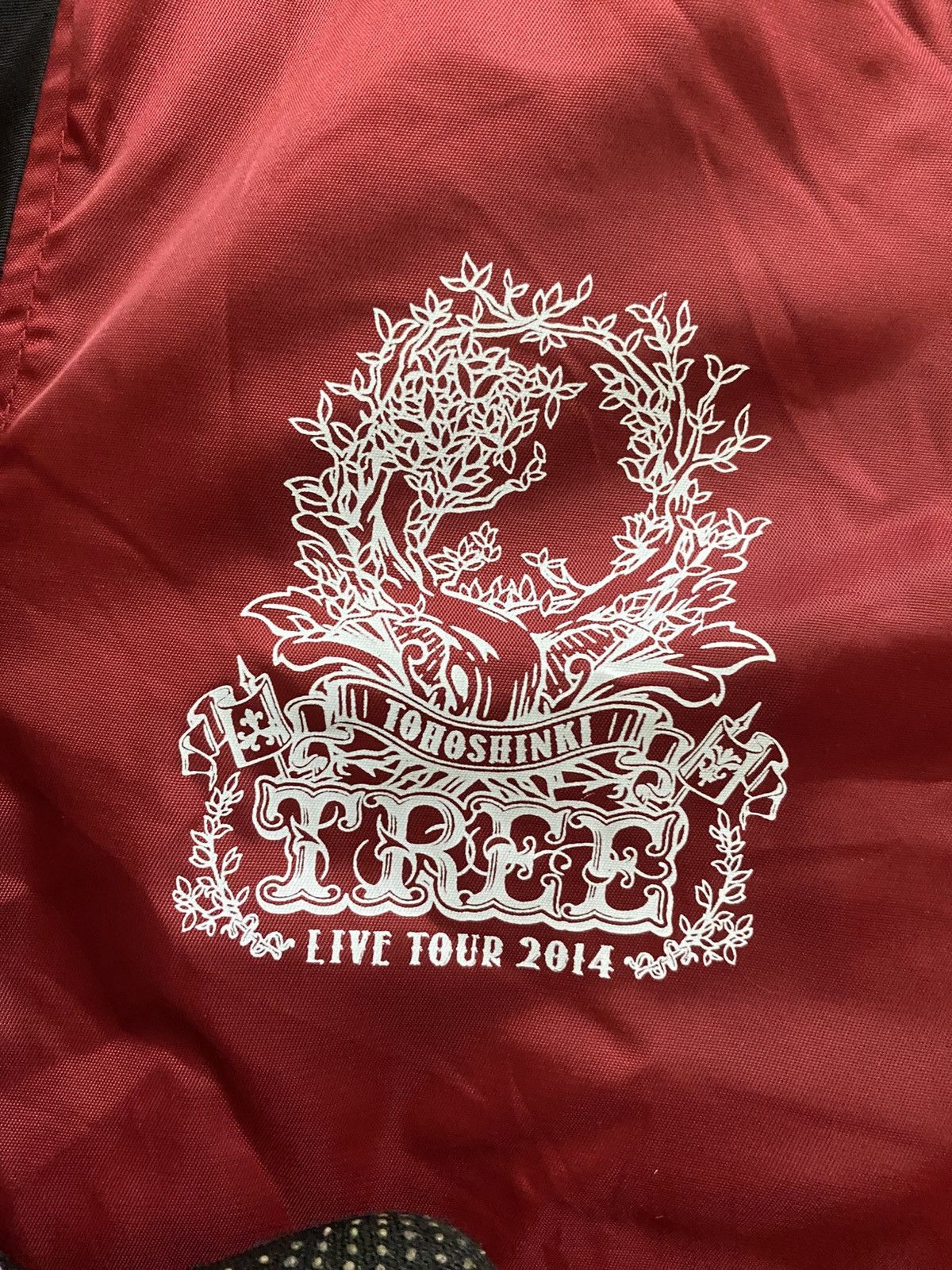 Band Tees TOHOSHINKI REVERSIBLE BOMBER JACKET Size US S / EU 44-46 / 1 - 6 Thumbnail