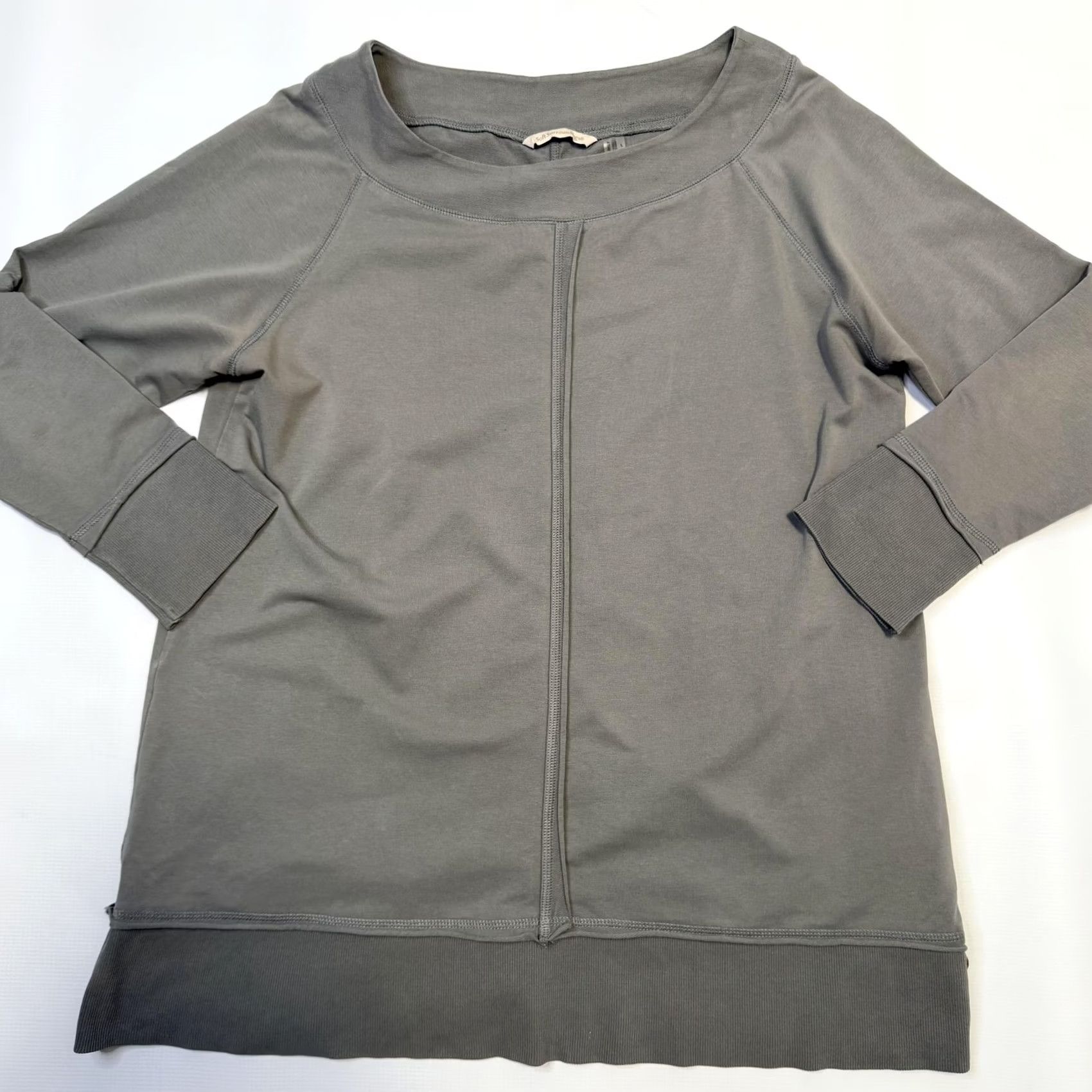 Soft Surroundings Soft Surroundings Tunic Sweatshirt Womens Large Gray Boat Neck Button Hem Shirt Size L / US 10 / IT 46 - 5 Thumbnail