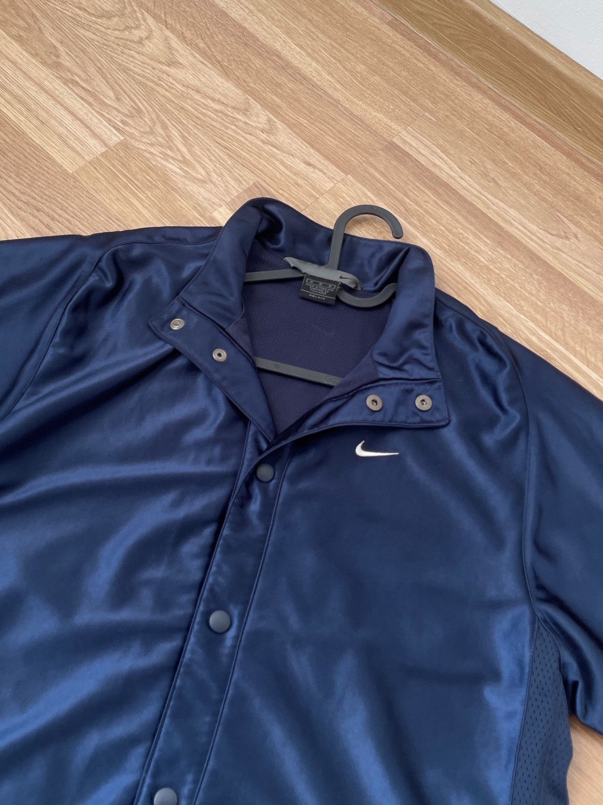 Nike Vintage Nike Shirt Mens Blue Warm Up Basketball Jersey M Size US M / EU 48-50 / 2 - 4 Thumbnail