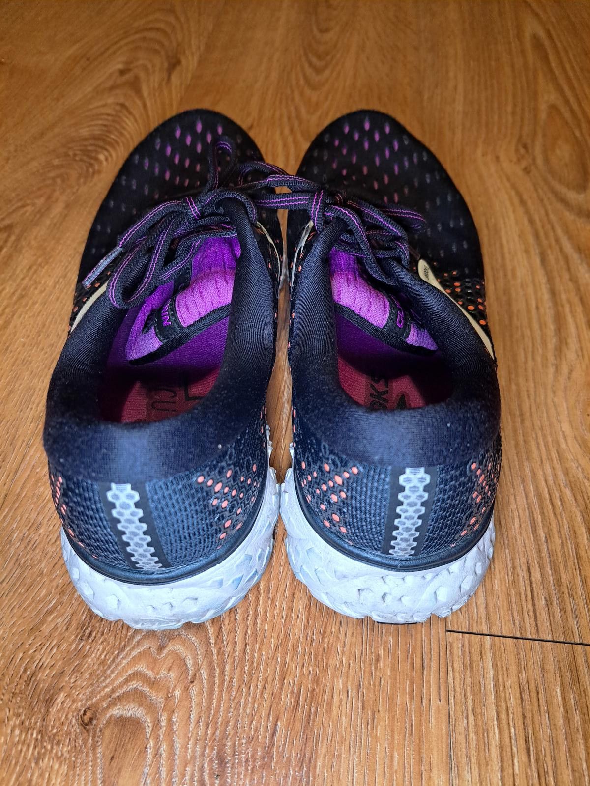 Brooks Brooks Running Shoes Womens Size 10 Glycerin 17 Black Size US 10 / IT 40 - 10 Thumbnail