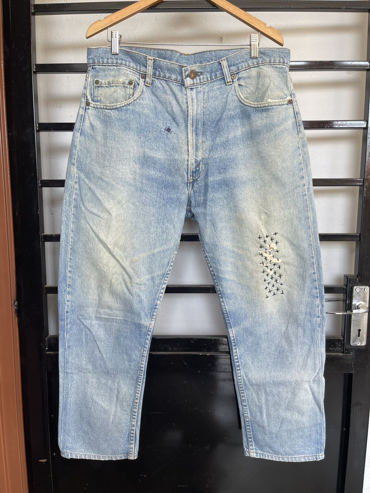 Levi's Vintage 80's Distressed Levis Size US 36 / EU 52 - 1 Thumbnail