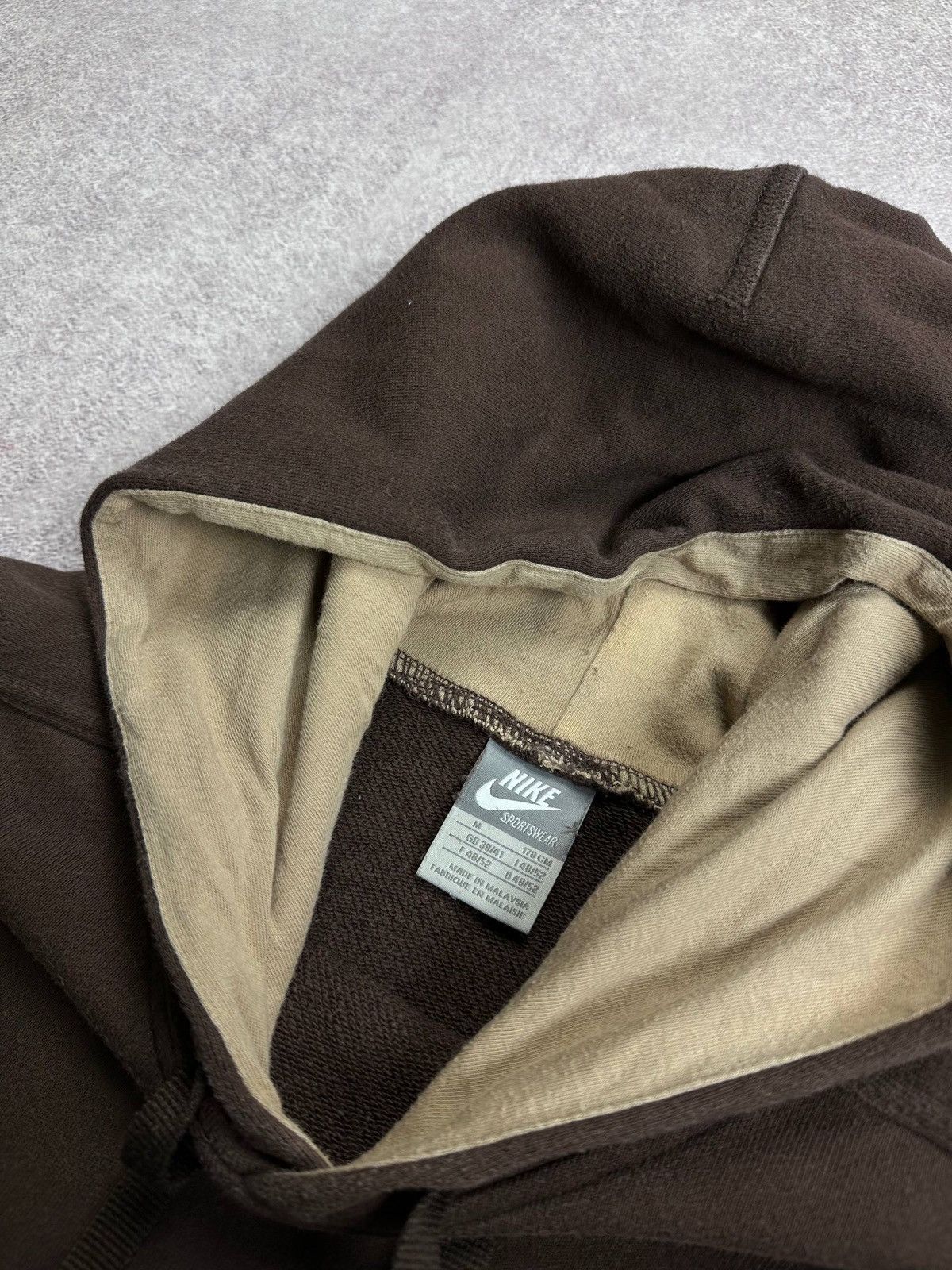 Nike Vintage 90s Nike Brown Boxy Hoodie Y2K M Size US M / EU 48-50 / 2 - 5 Thumbnail