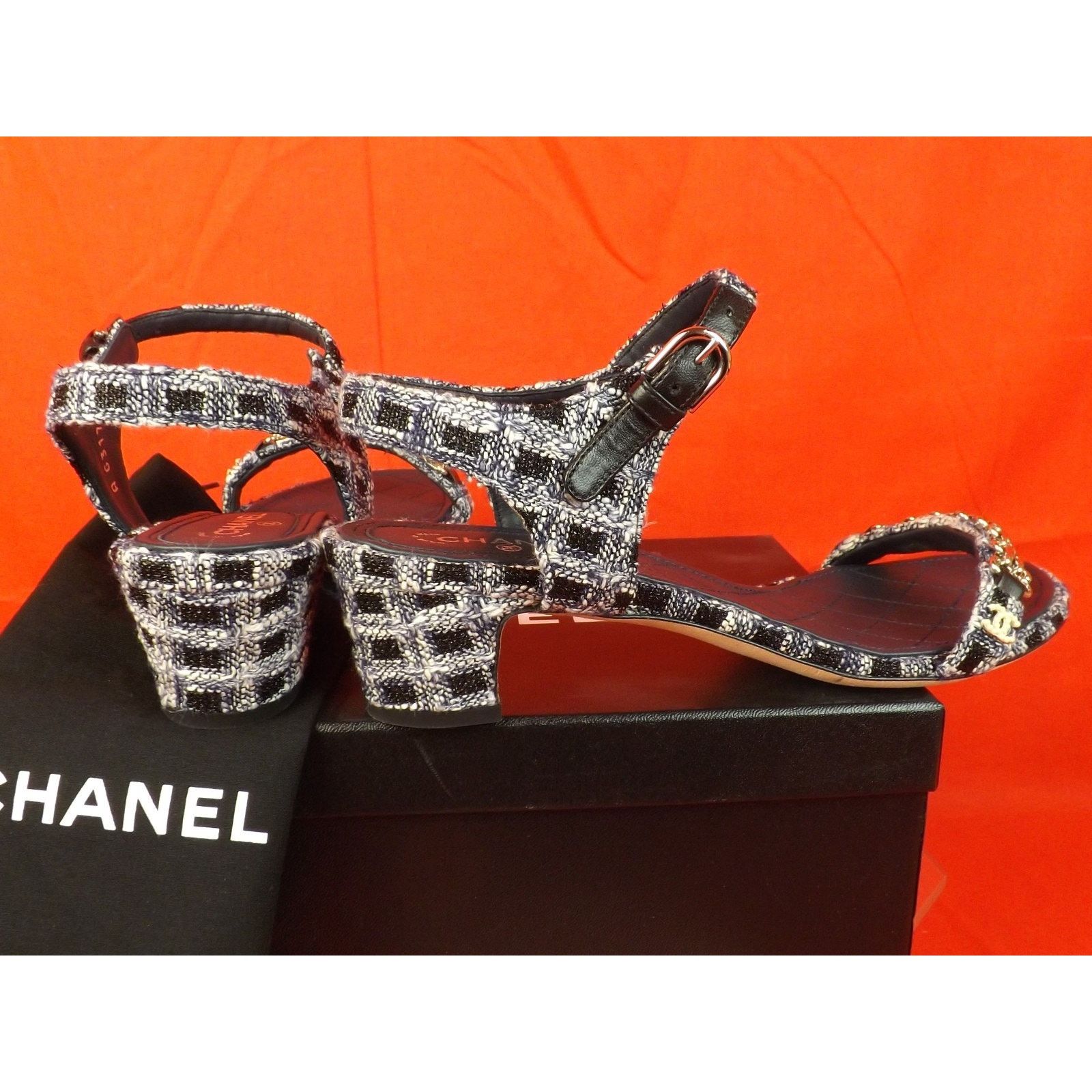 Chanel CHANEL BLUE TWEED GOLD CHAIN CC PEARLS SANDALS PUMPS 38.5 Size US 8.5 / IT 38.5 - 6 Thumbnail
