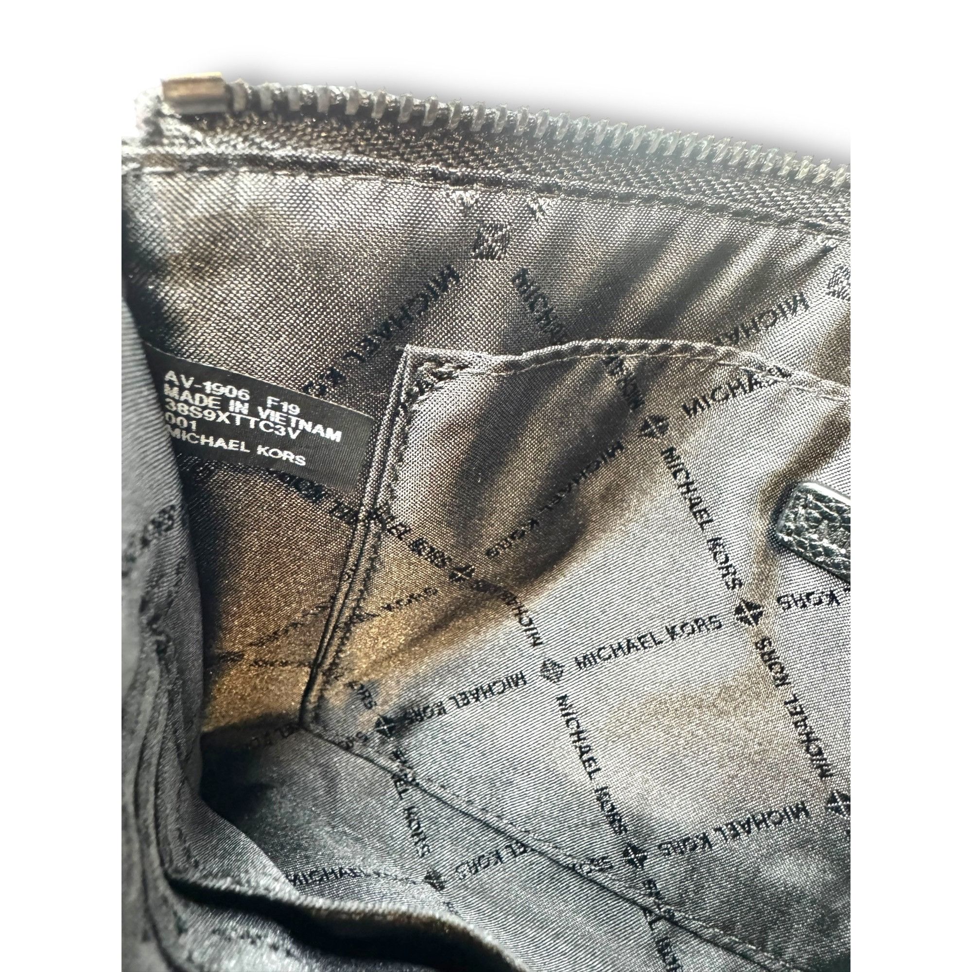 Michael Kors Michael Kors Jet Set Pouch Wristlet Coated Canvas Gray Black Size ONE SIZE - 9 Thumbnail