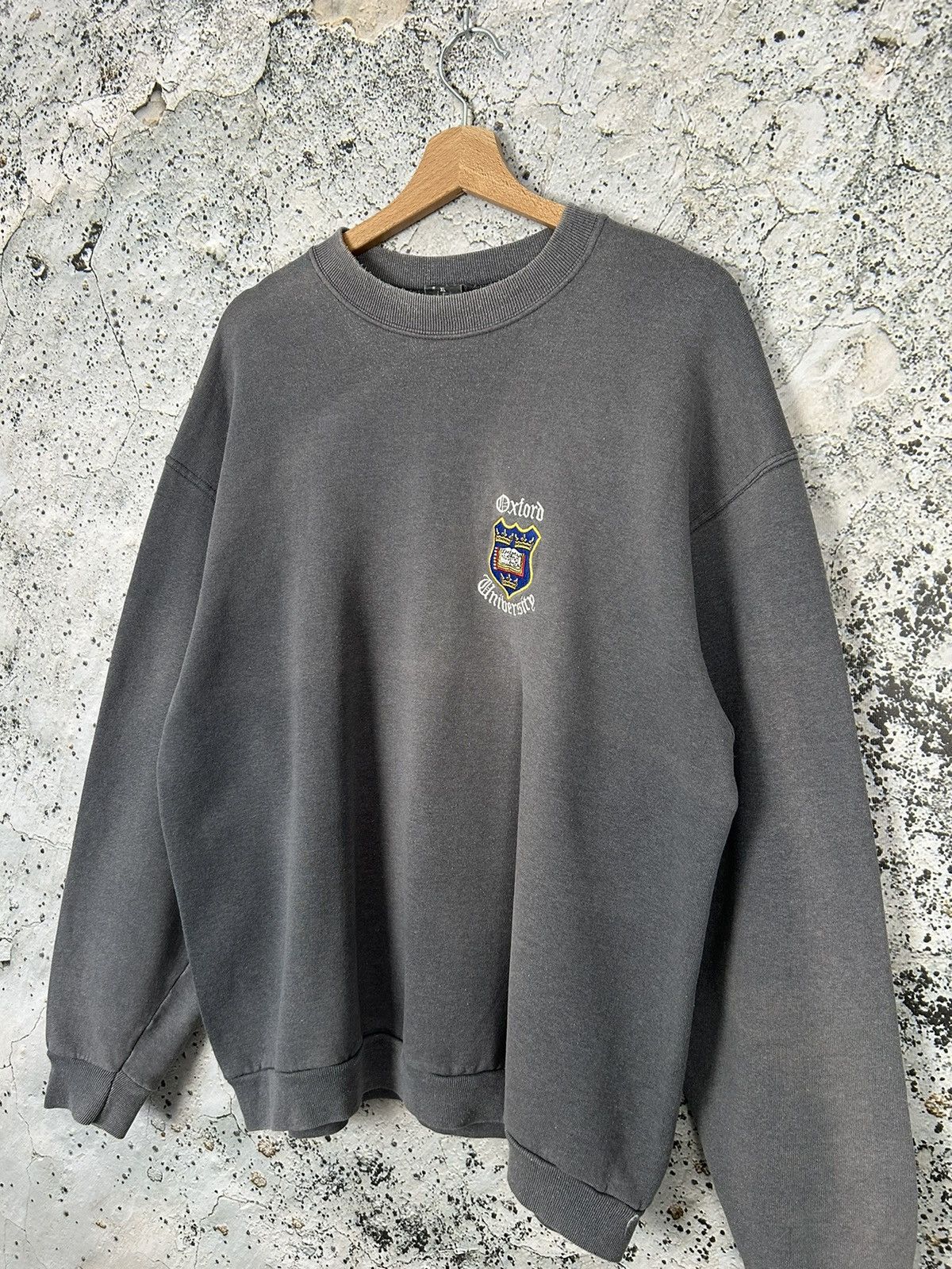 Vintage Vintage 90s Oxford University Grey Crewneck USA Rare Size US XL / EU 56 / 4 - 2 Thumbnail