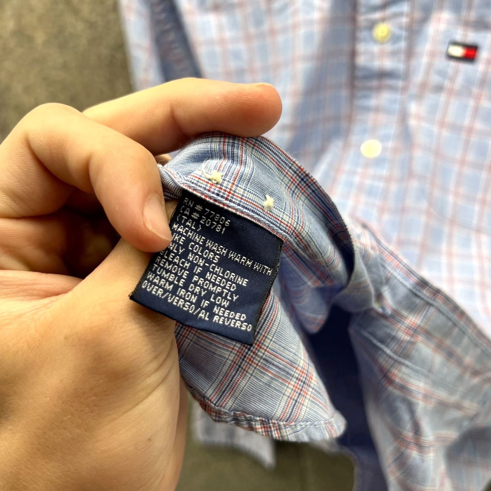 Tommy Hilfiger VINTAGE Tommy Hilfiger Shirt Mens Small Blue Pink Button-Down Plaid Pocket 90s Casual Size US S / EU 44-46 / 1 - 5 Thumbnail