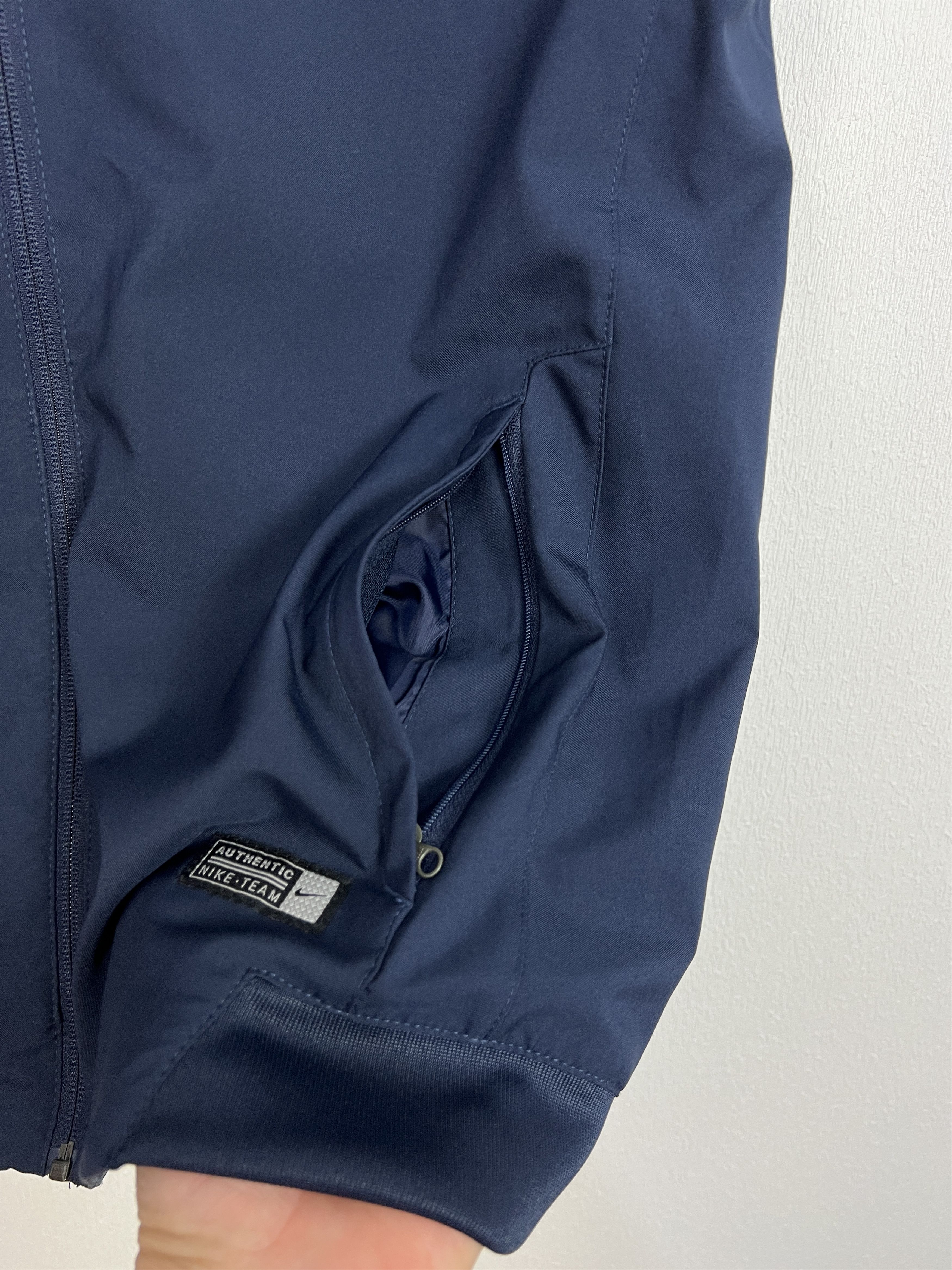 Nike Vintage Nike Wolfsburg Football Jacket Soccer Blue Track Size US M / EU 48-50 / 2 - 7 Thumbnail