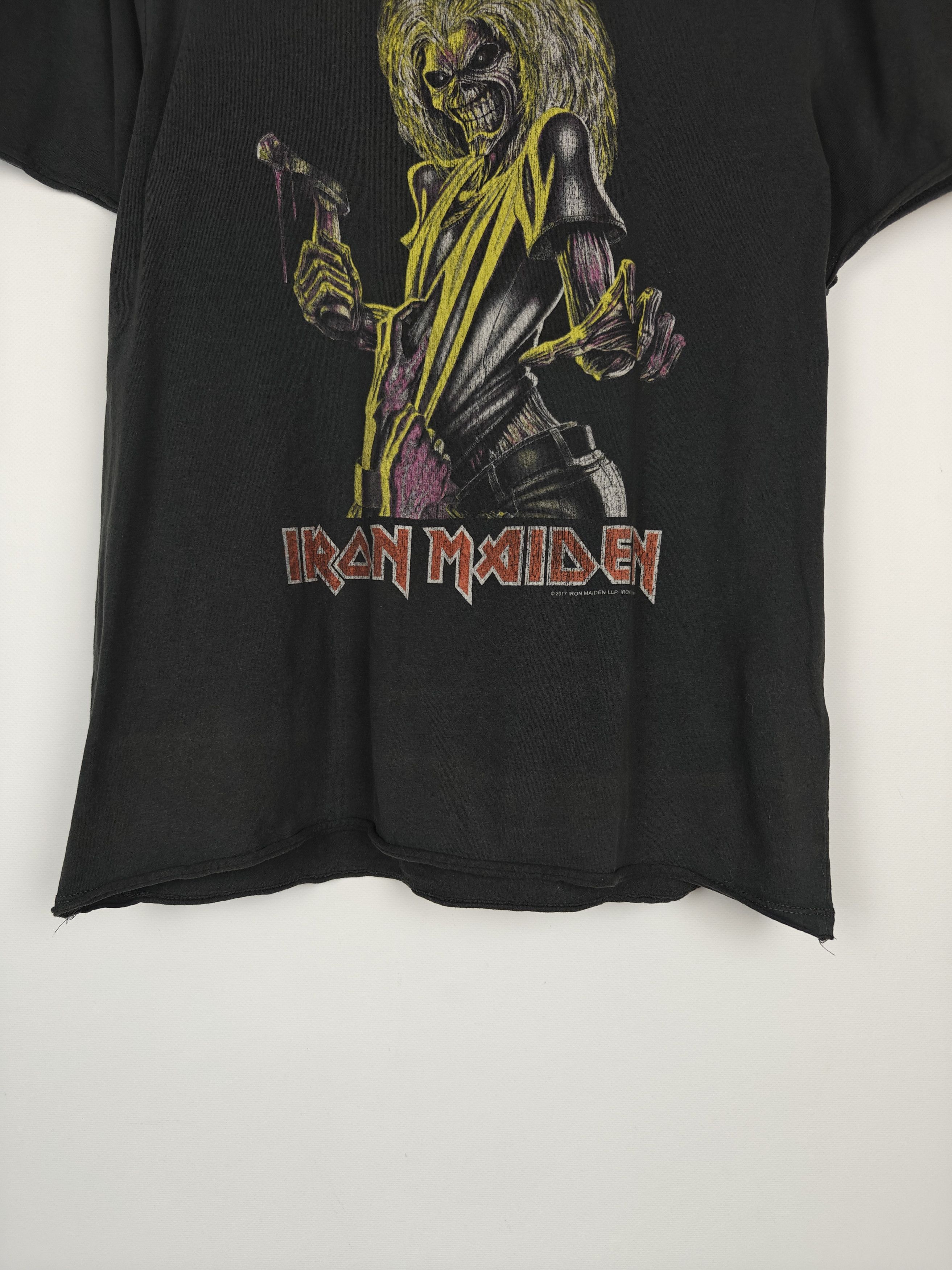 Iron Maiden Amplified Iron Maiden T-Shirt 2017 Tee Gray size L Size US L / EU 52-54 / 3 - 4 Thumbnail