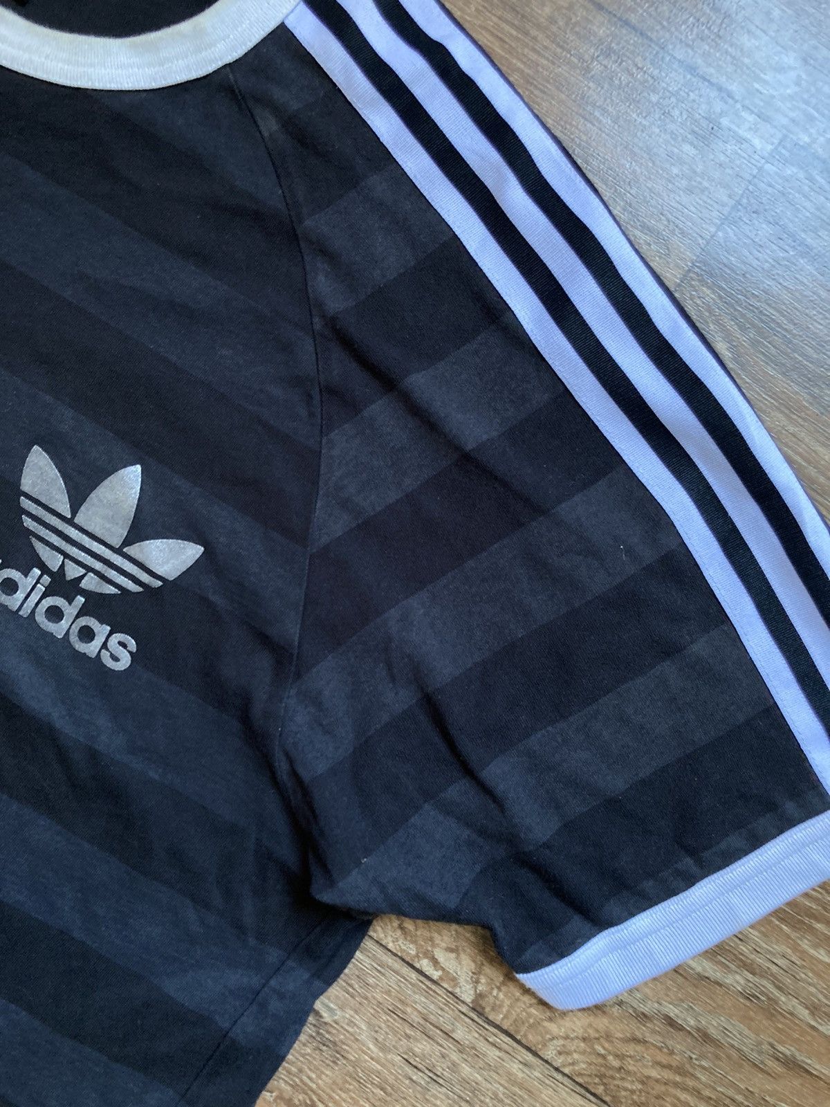 Adidas × Vintage Vintage adidas t-shirt (balenciaga x adidas style) Size US XL / EU 56 / 4 - 4 Thumbnail