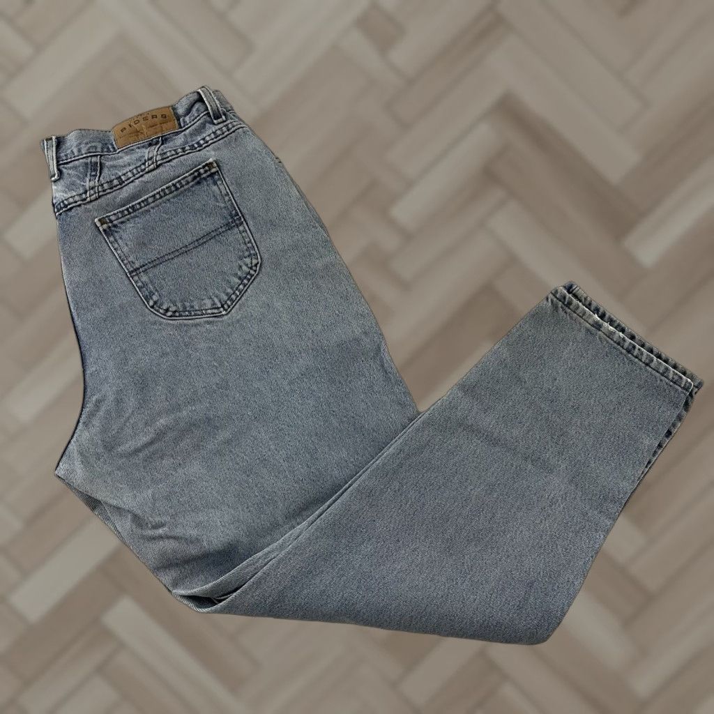 Lee VINTAGE Lee Riders Light Wash Blue Denim Mom Jeans Women's 18 Jeans Blue Lee 90s Womens Size 40" / US 18 - 1 Thumbnail