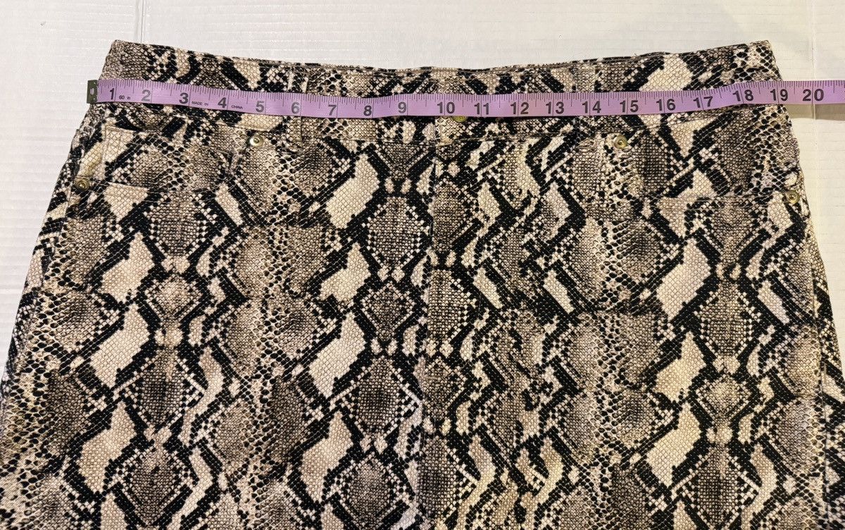 Boston Proper Boston Proper Women’s Plus Desert Python Print Denim Skort Size 40" / US 18 - 10 Thumbnail