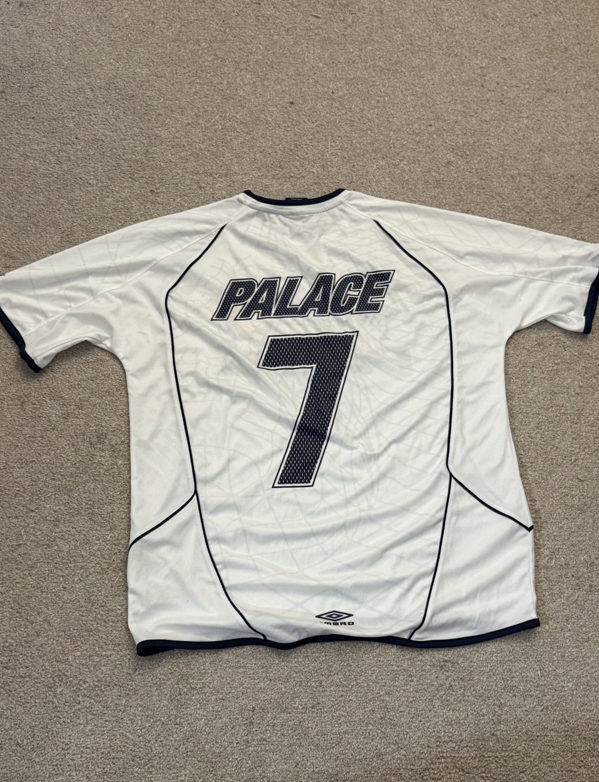Palace × Umbro Palace x Umbro Home Shirt (White) Size US L / EU 52-54 / 3 - 5 Thumbnail