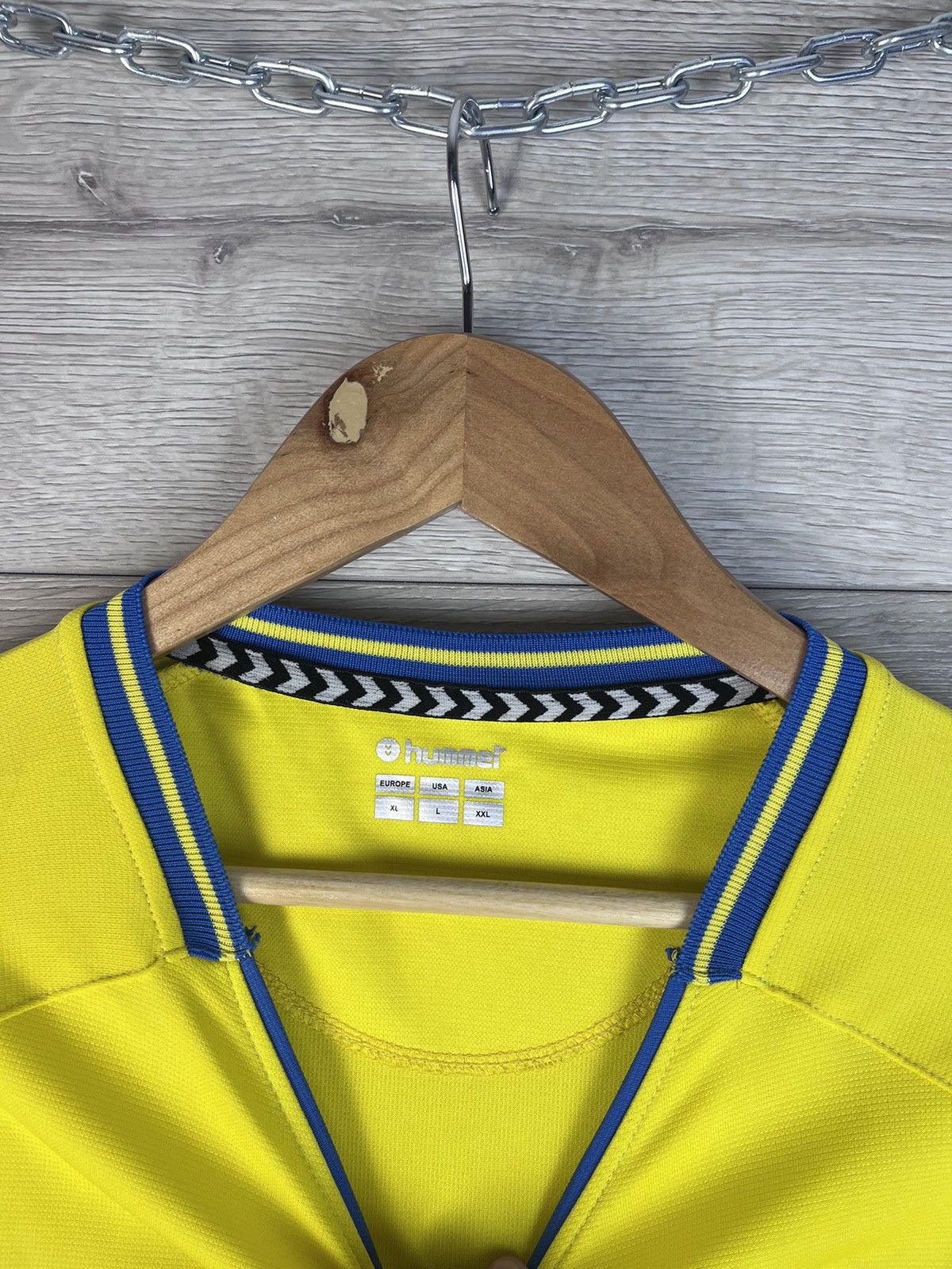Hummel Men’s football t-shirt Las Palmas size L Hummel Laliga Size US L / EU 52-54 / 3 - 7 Thumbnail