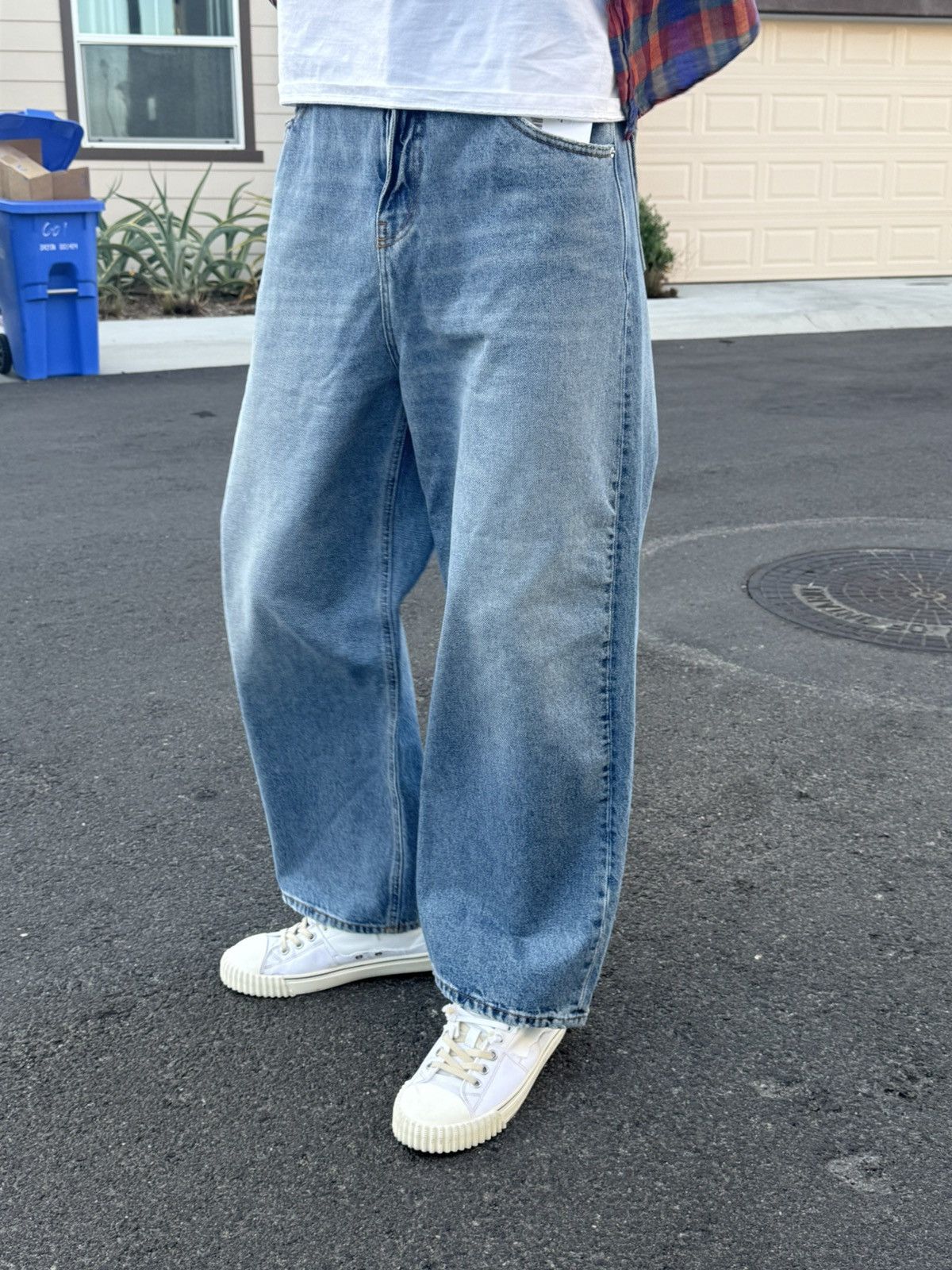 Hed Mayner Hed Mayner Drop Crotch Wide Fit Jeans - Light Blue Size XS Size US 28 / EU 44 - 1 Thumbnail